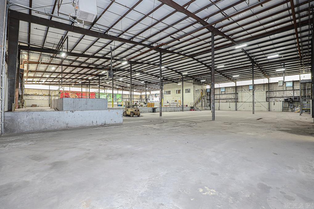 Metes & Bounds - Commercial Sale