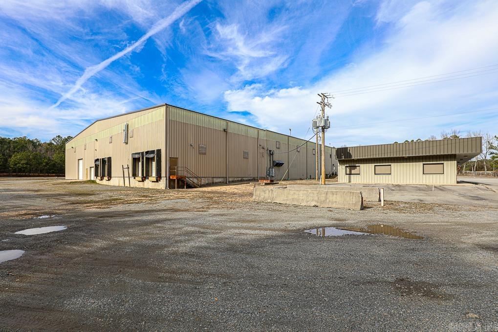 Metes & Bounds - Commercial Sale