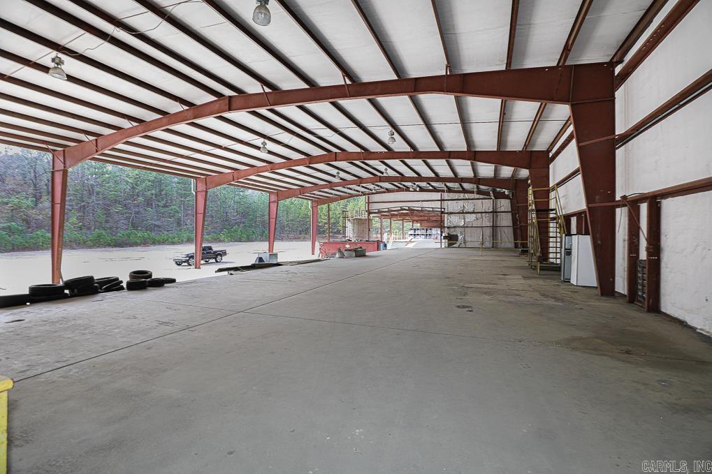 Metes & Bounds - Commercial Sale