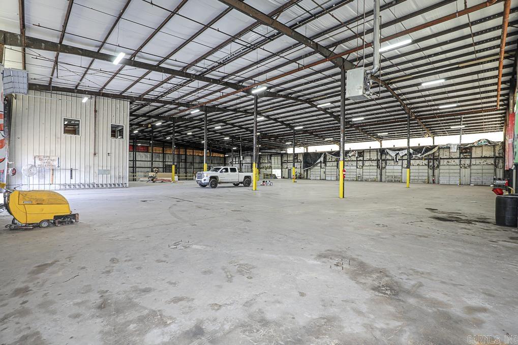 Metes & Bounds - Commercial Sale