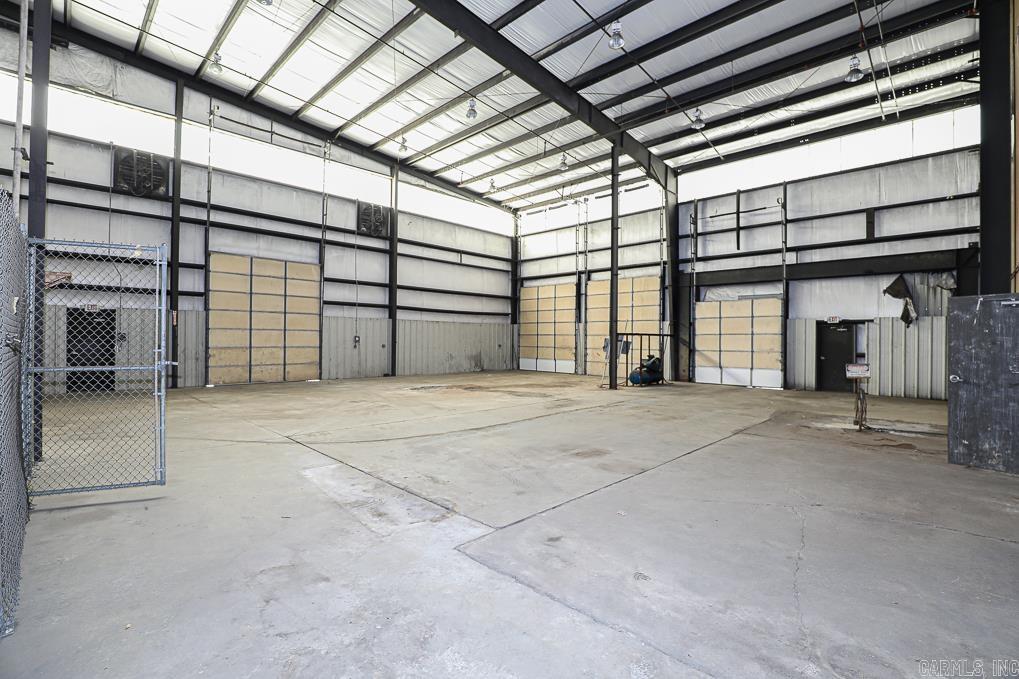 Metes & Bounds - Commercial Sale