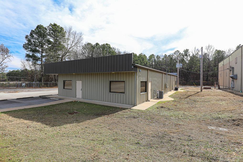 Metes & Bounds - Commercial Sale