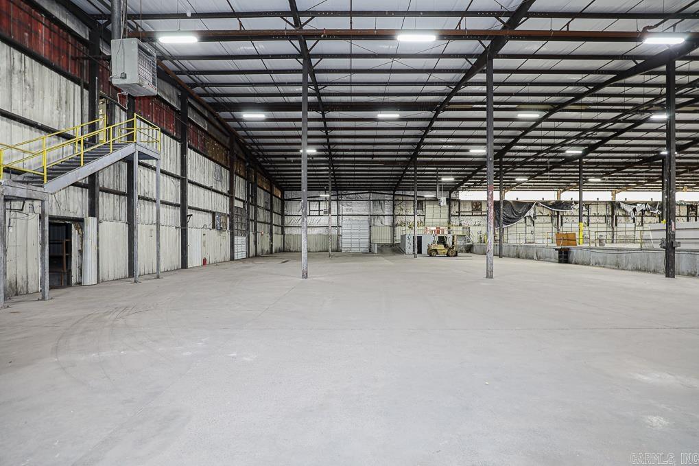Metes & Bounds - Commercial Sale