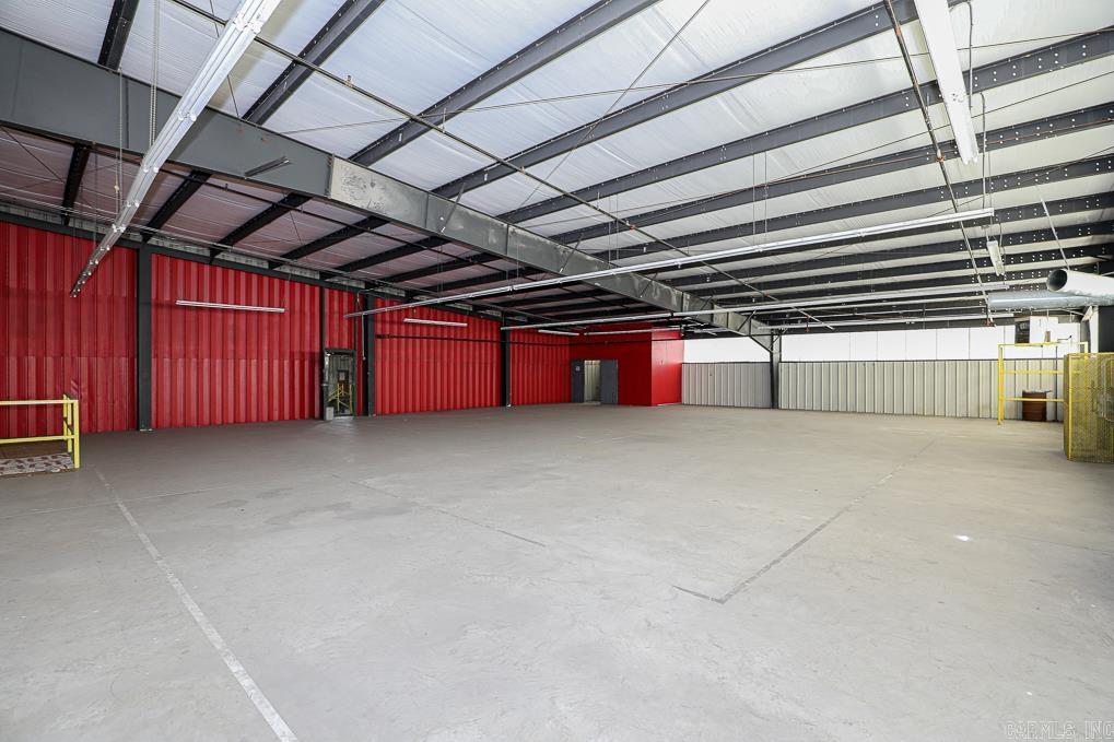 Metes & Bounds - Commercial Sale