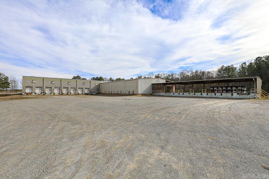 Metes & Bounds - Commercial Sale