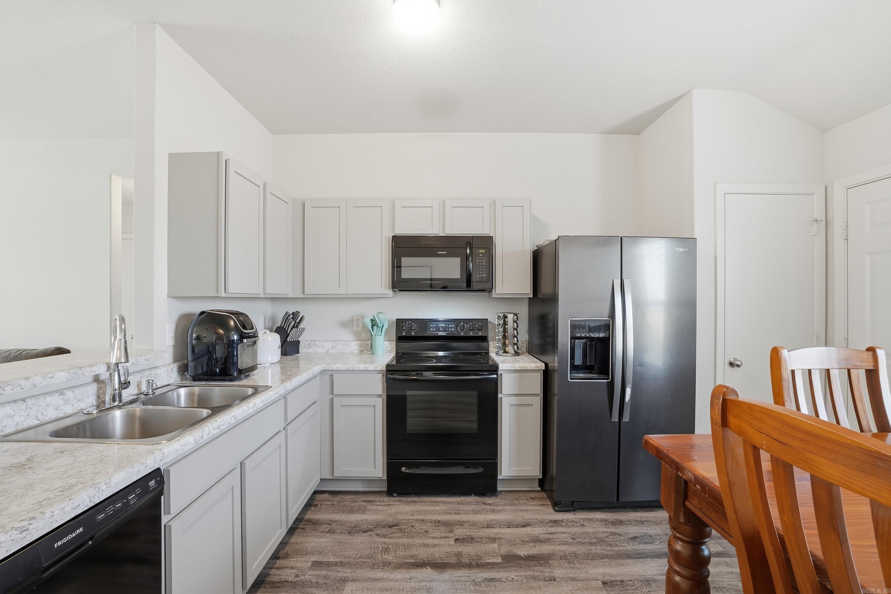 FAULKNER CROSSING - Residential