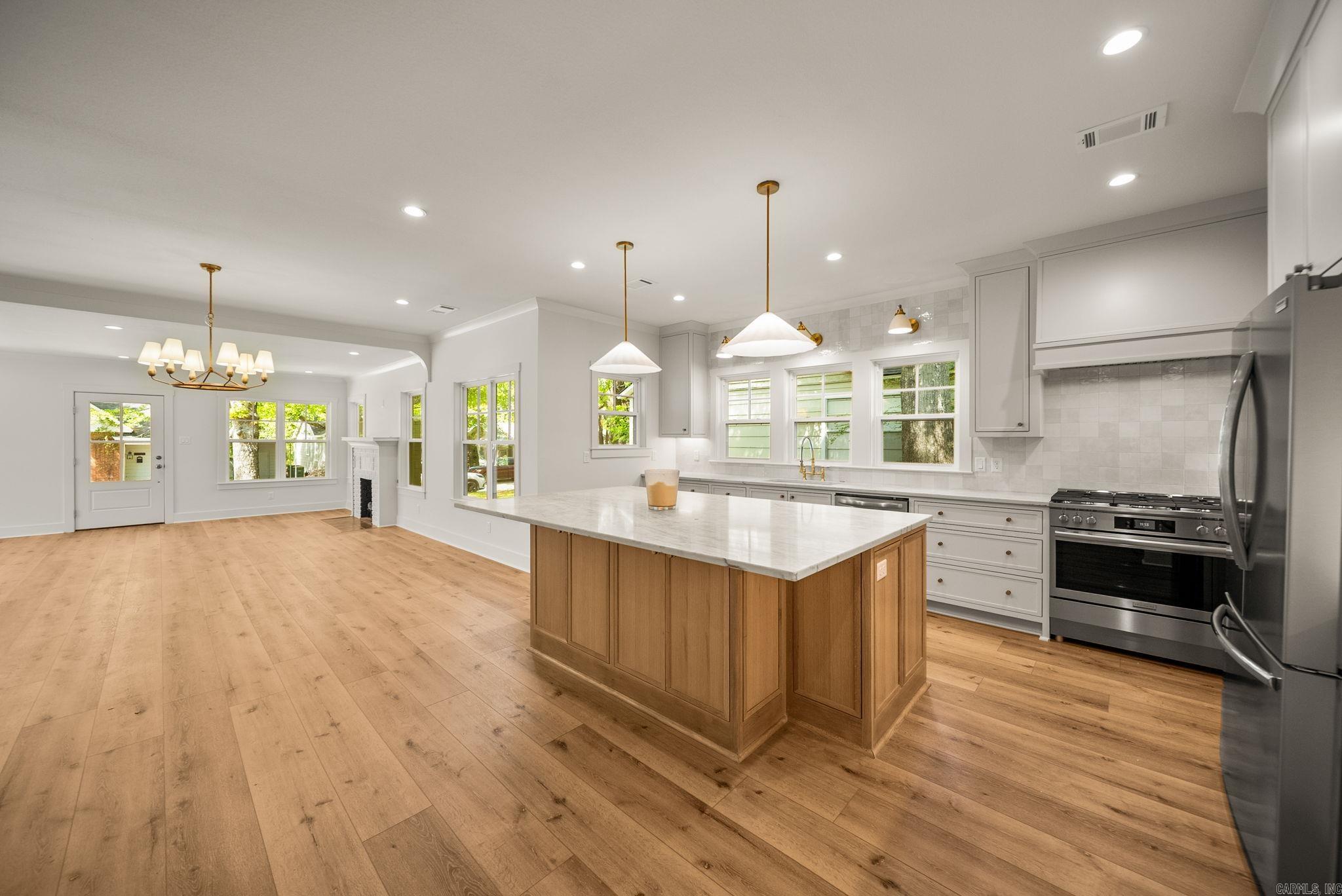 Mountain Park - Residential