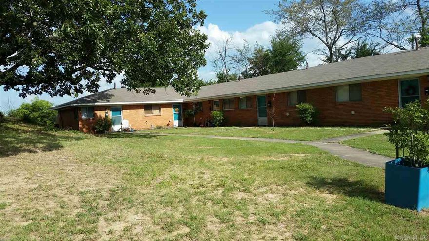 We seldom have a vacancy! Super nice 1 bedroom, 1 bath apartment in a small, quiet complex. Furnished kitchen, HVAC, ceiling fans, W/D connections, nice private patio & off street parking. Call Marshall Peters & Associates 501-414-8340