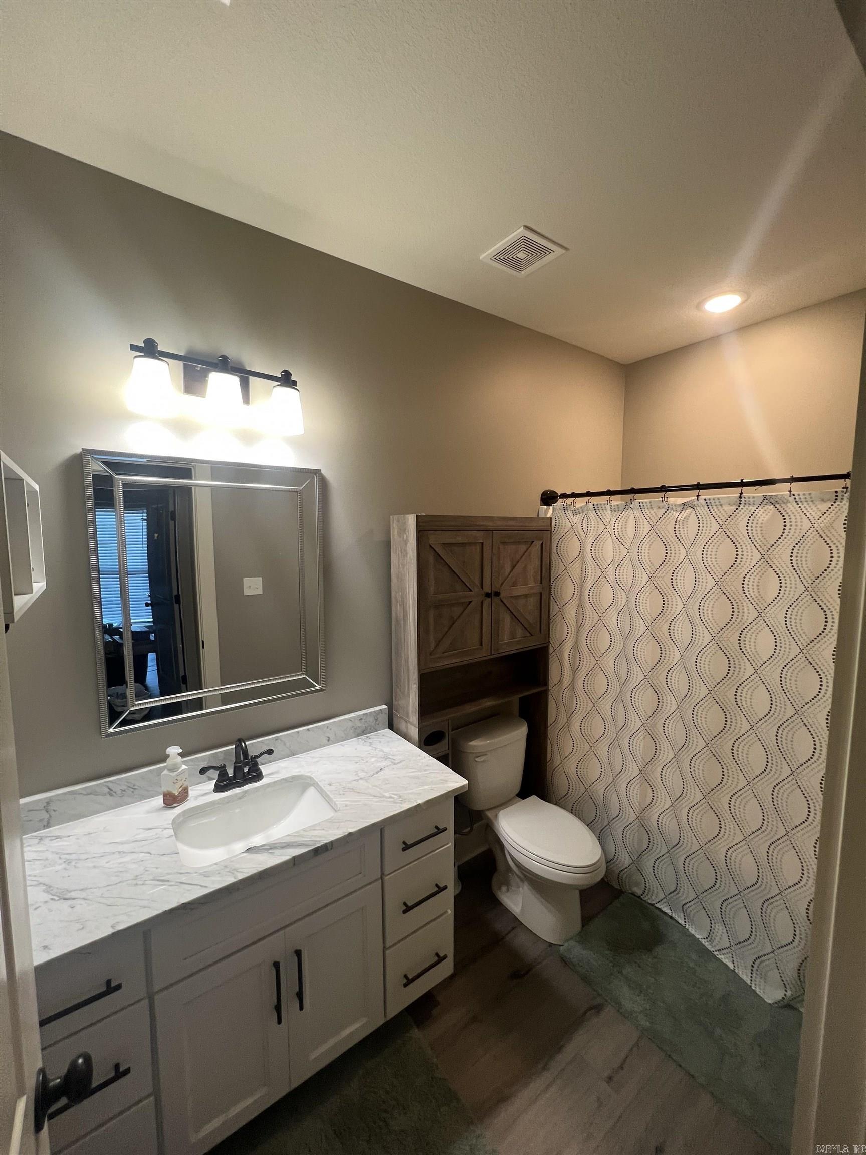 BOBCAT MEADOWS - Residential