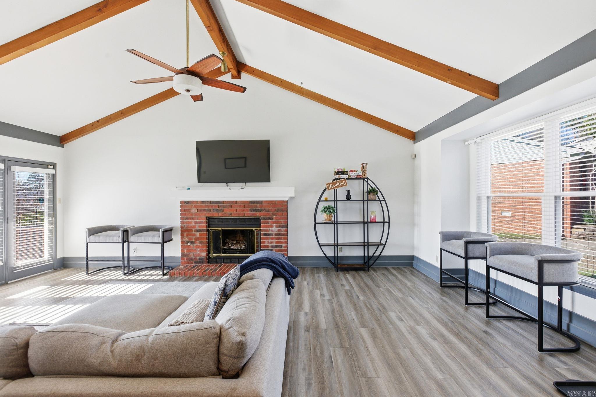 LUDINGTON HGTS - Residential