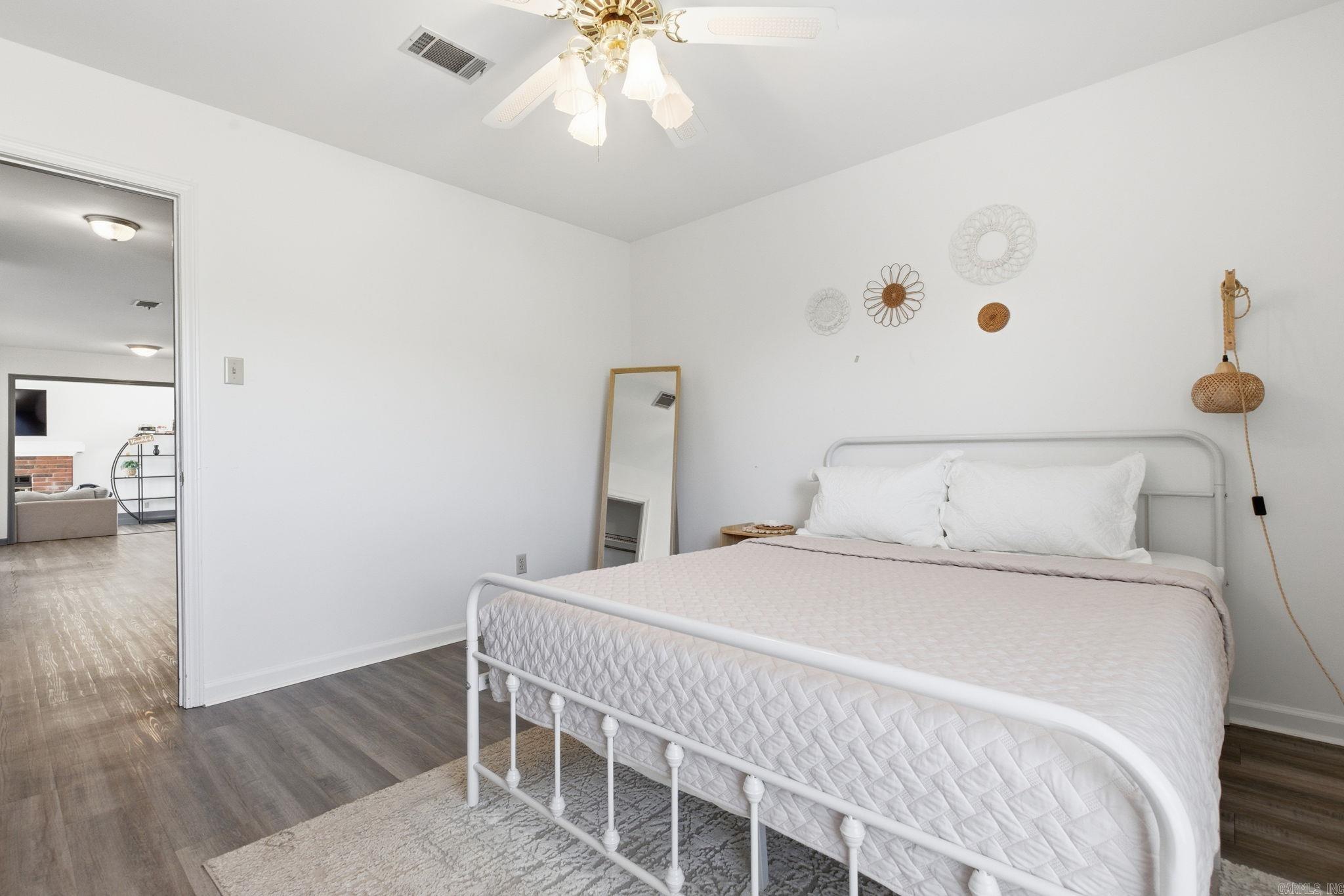 LUDINGTON HGTS - Residential