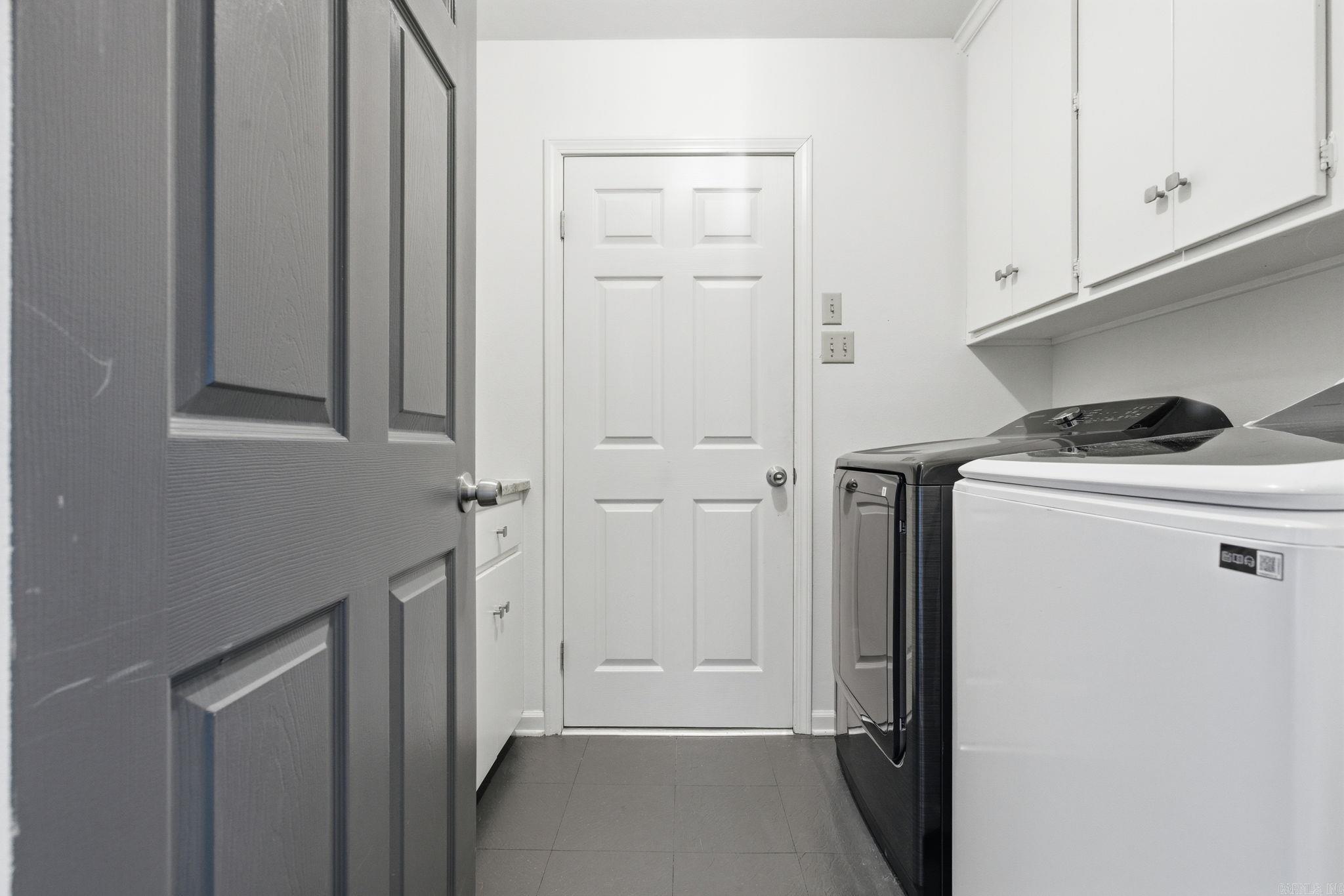 LUDINGTON HGTS - Residential