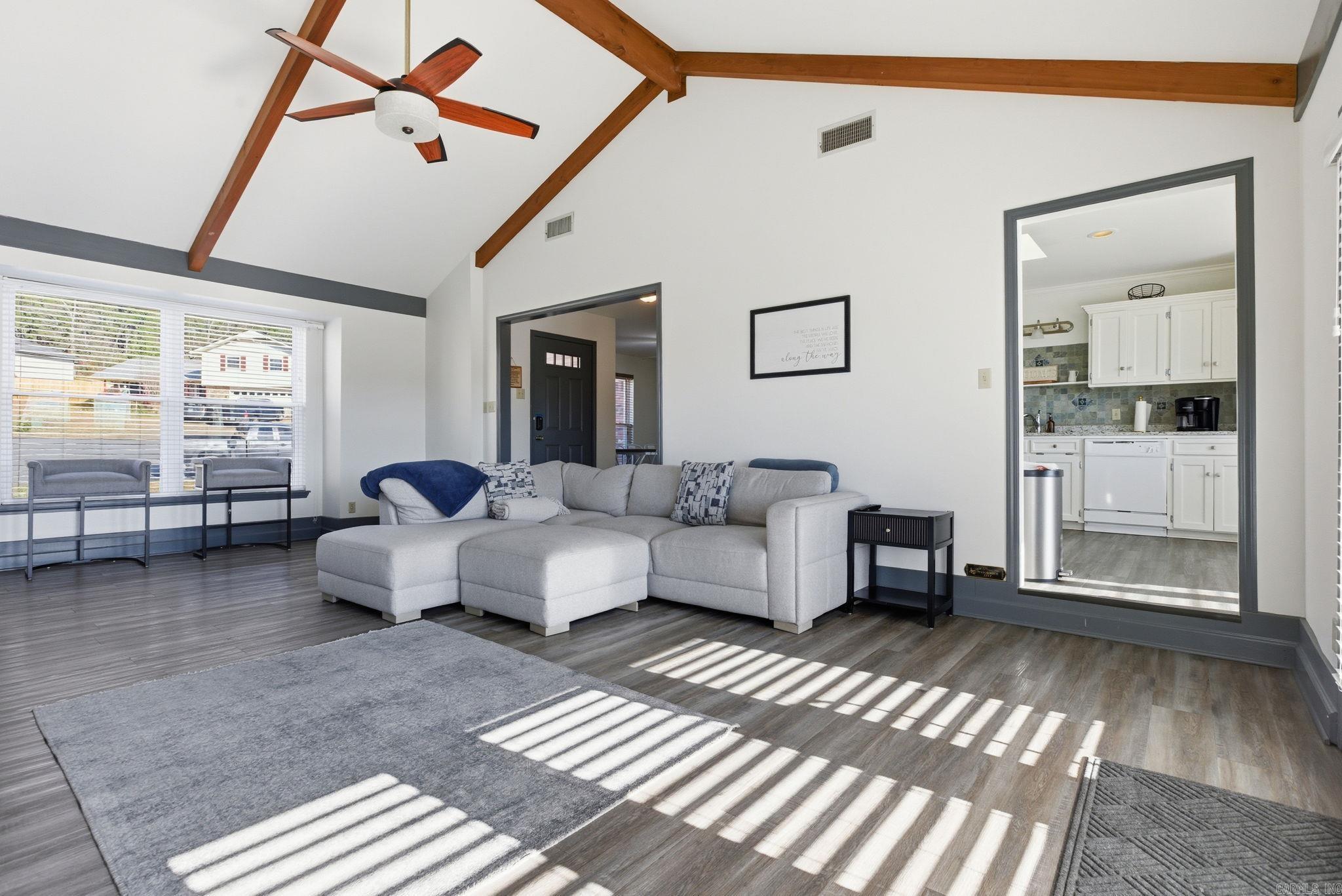 LUDINGTON HGTS - Residential