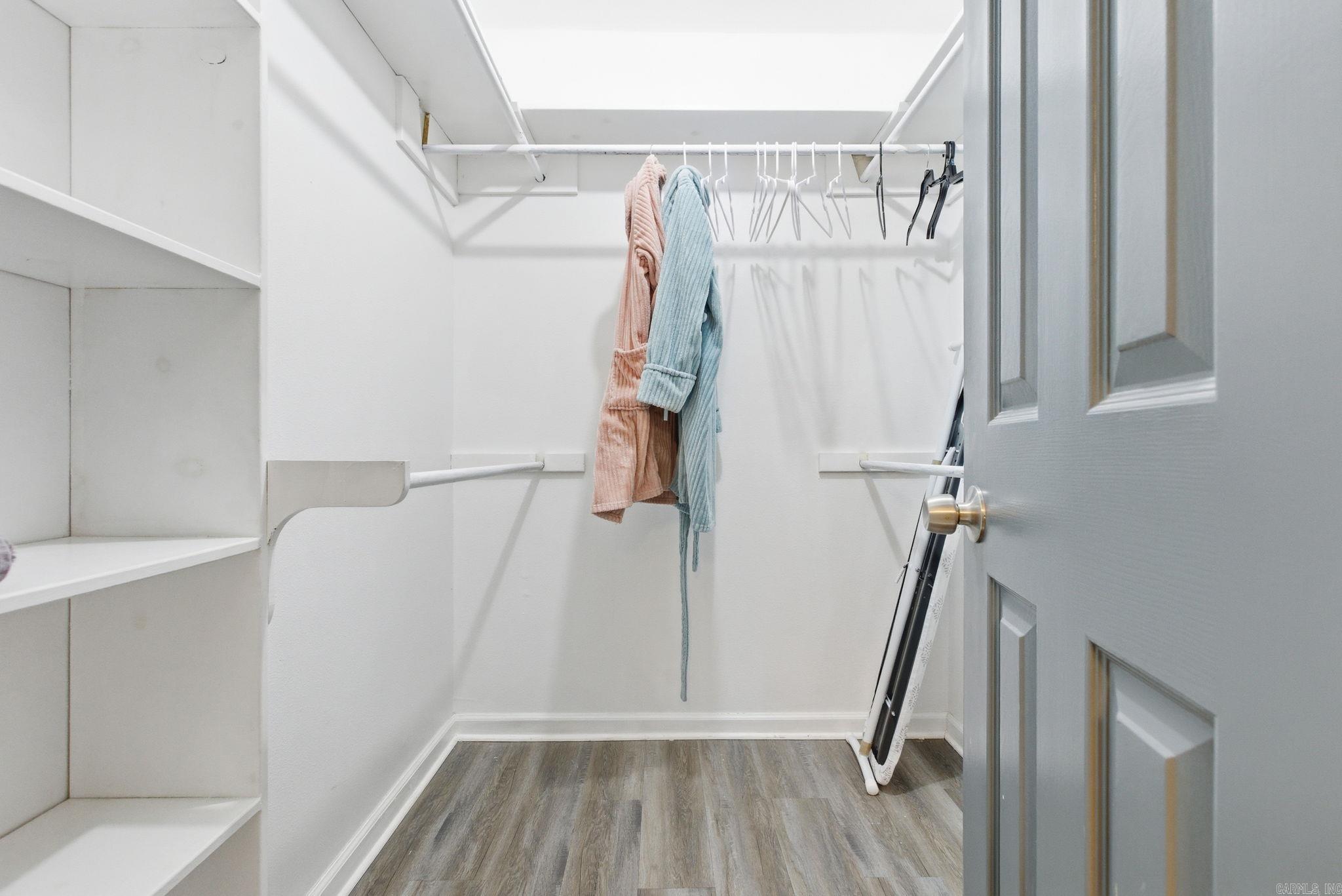 LUDINGTON HGTS - Residential