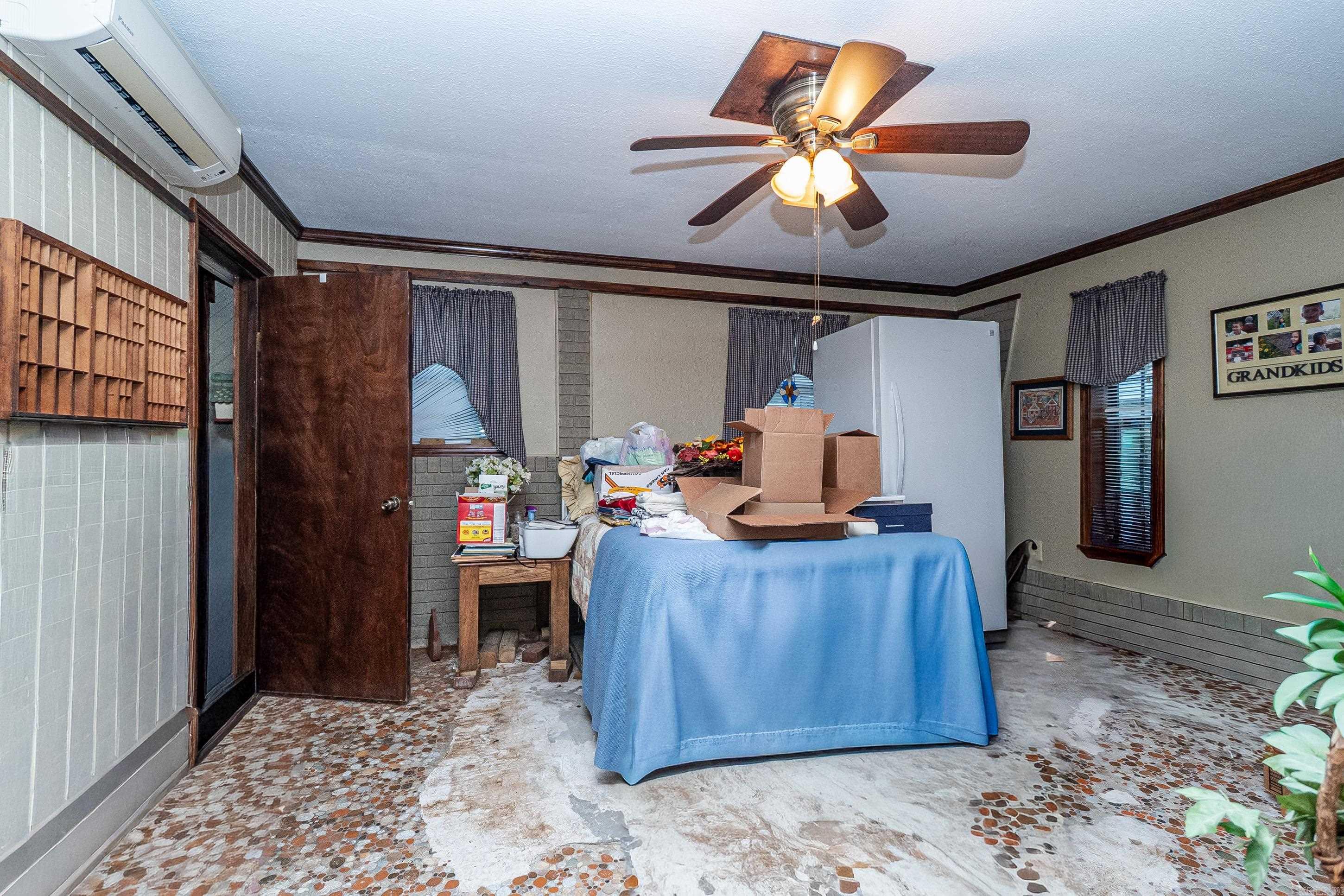 TATE PARK ADDN FRV. - Residential