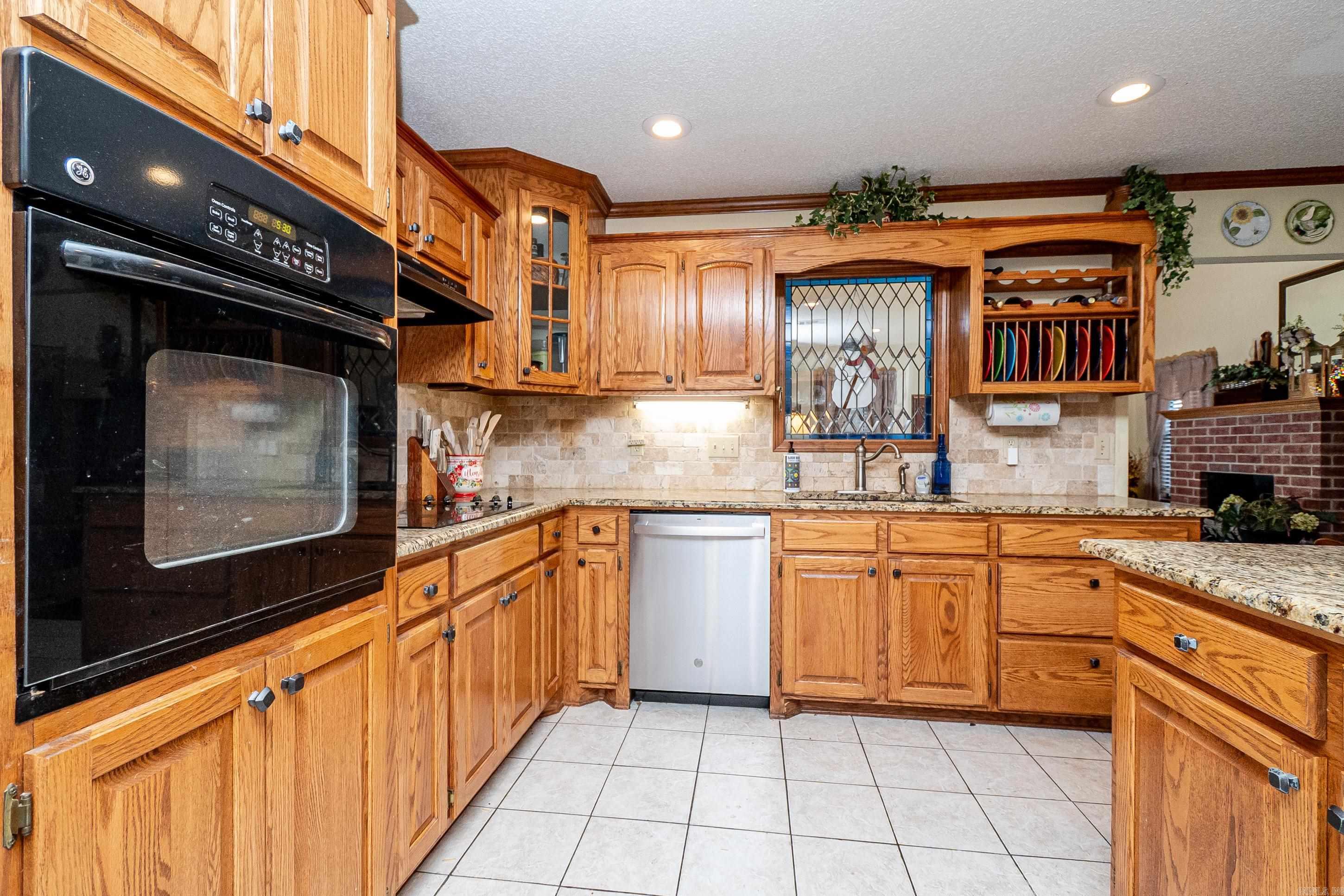 TATE PARK ADDN FRV. - Residential