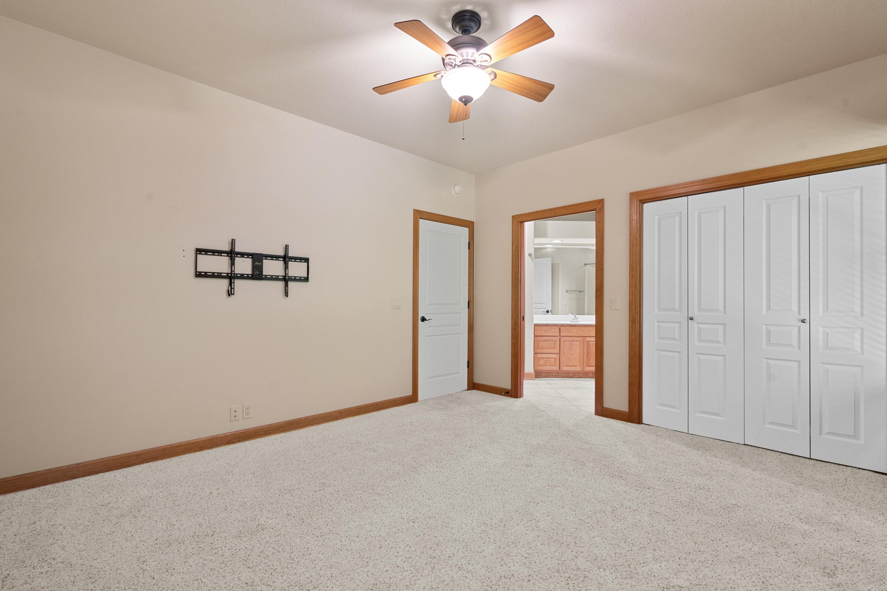 Isabella Courts - Residential