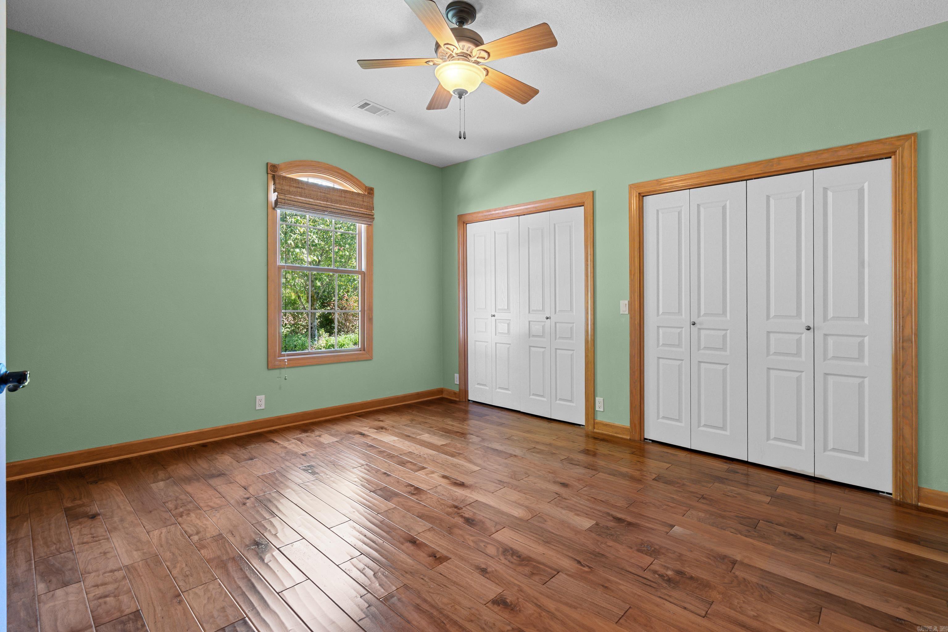 Isabella Courts - Residential