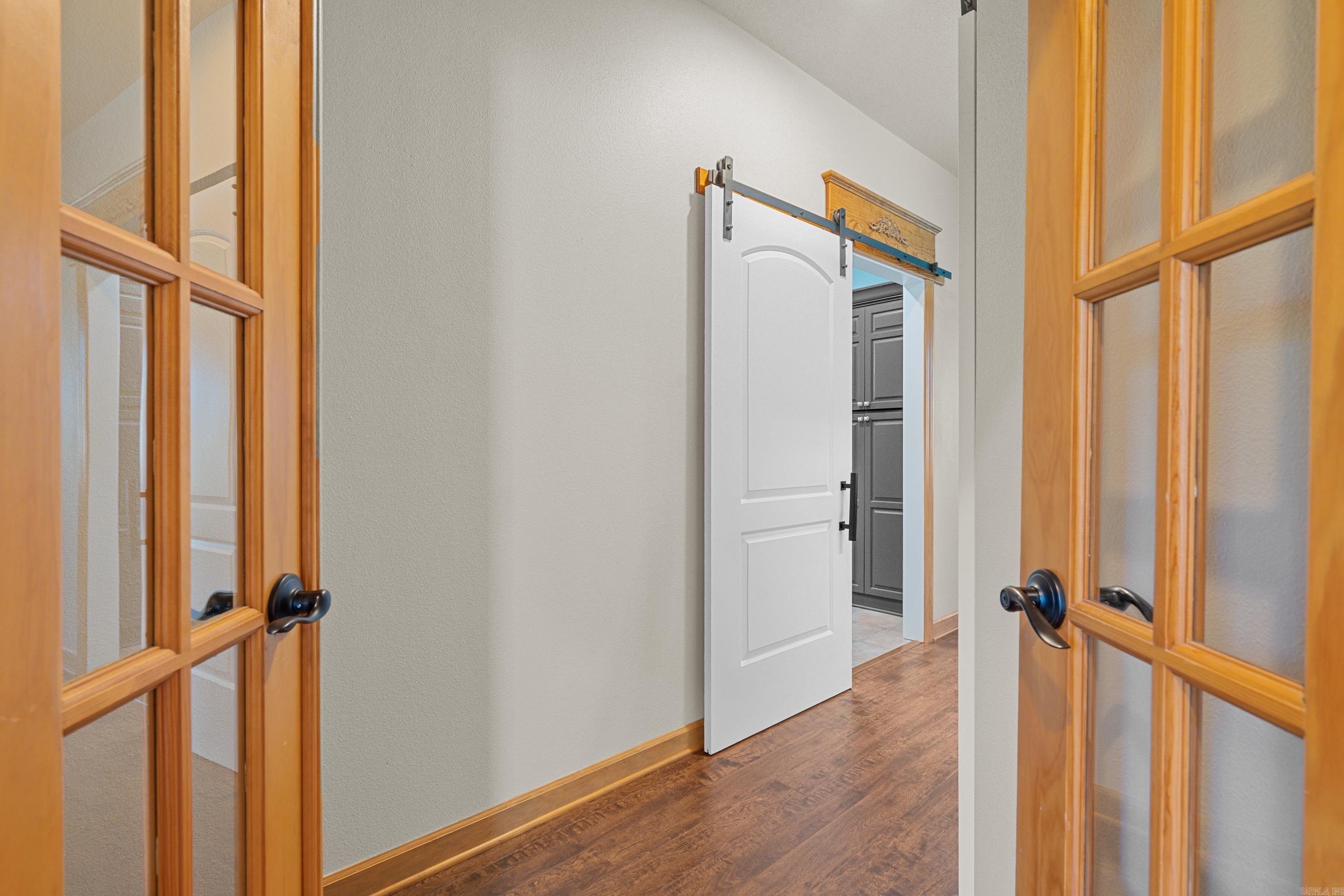 Isabella Courts - Residential