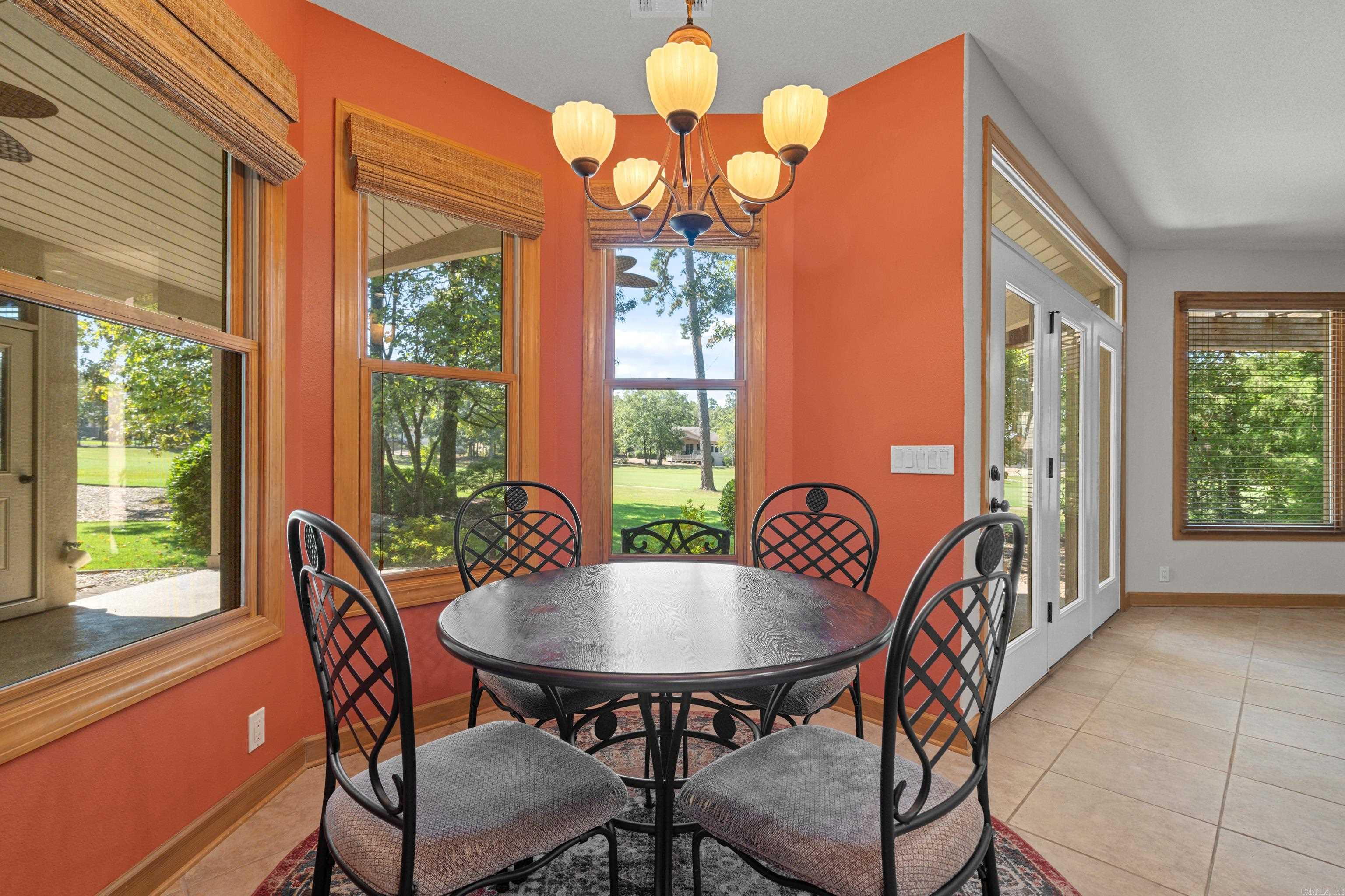 Isabella Courts - Residential