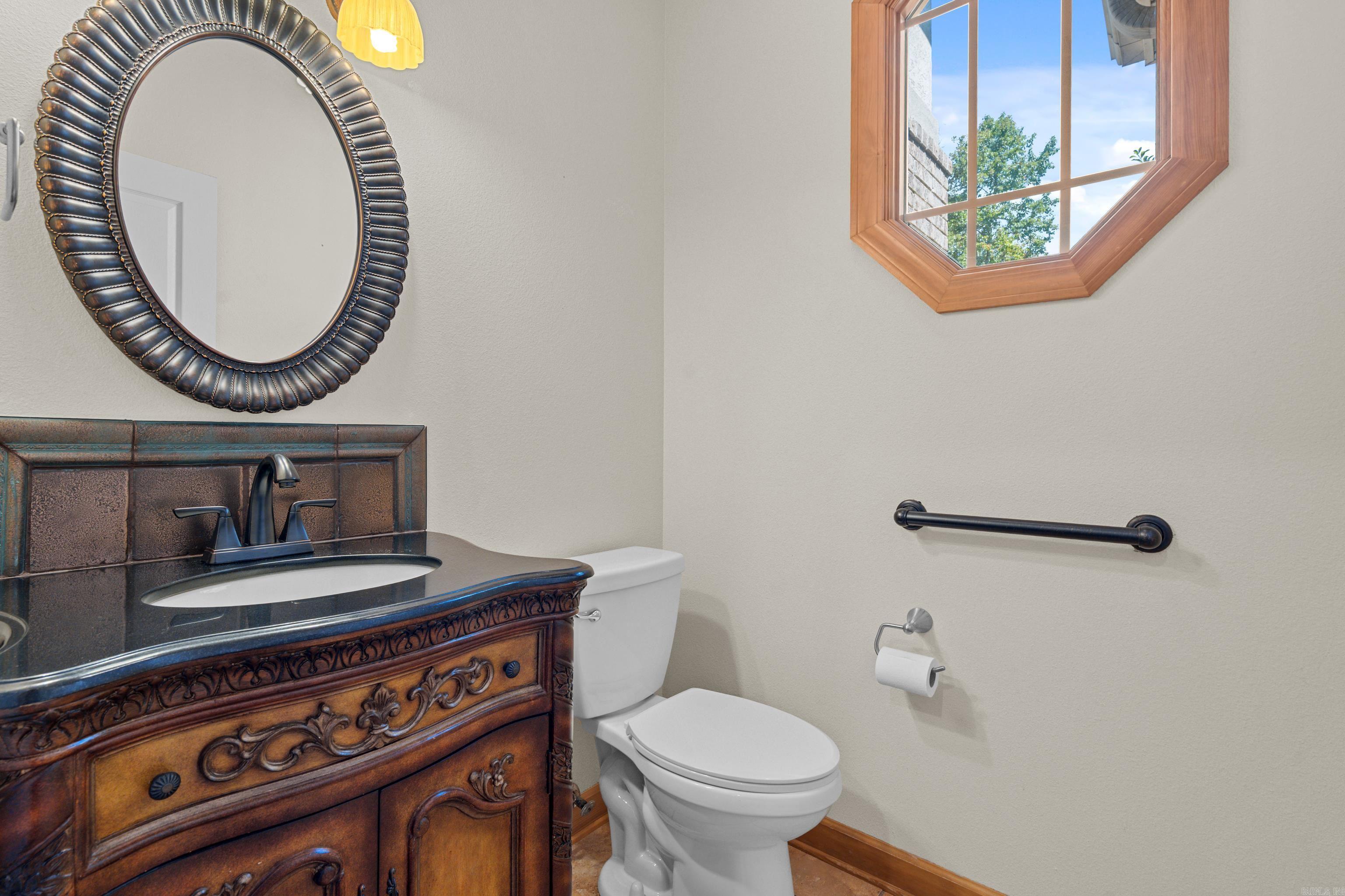 Isabella Courts - Residential