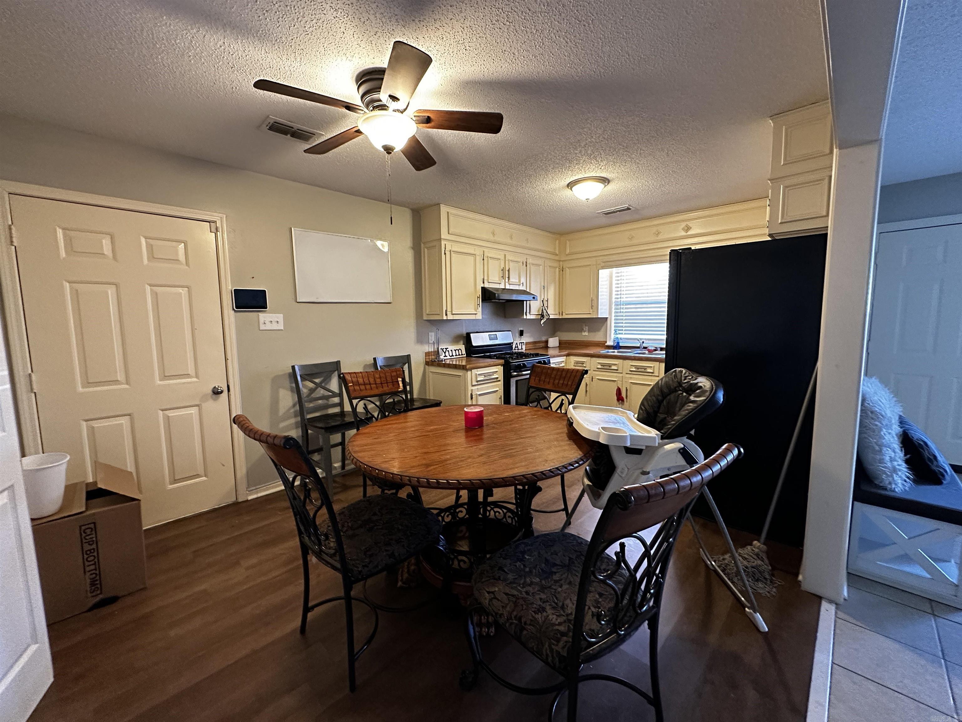 WOODBRIAR - Residential