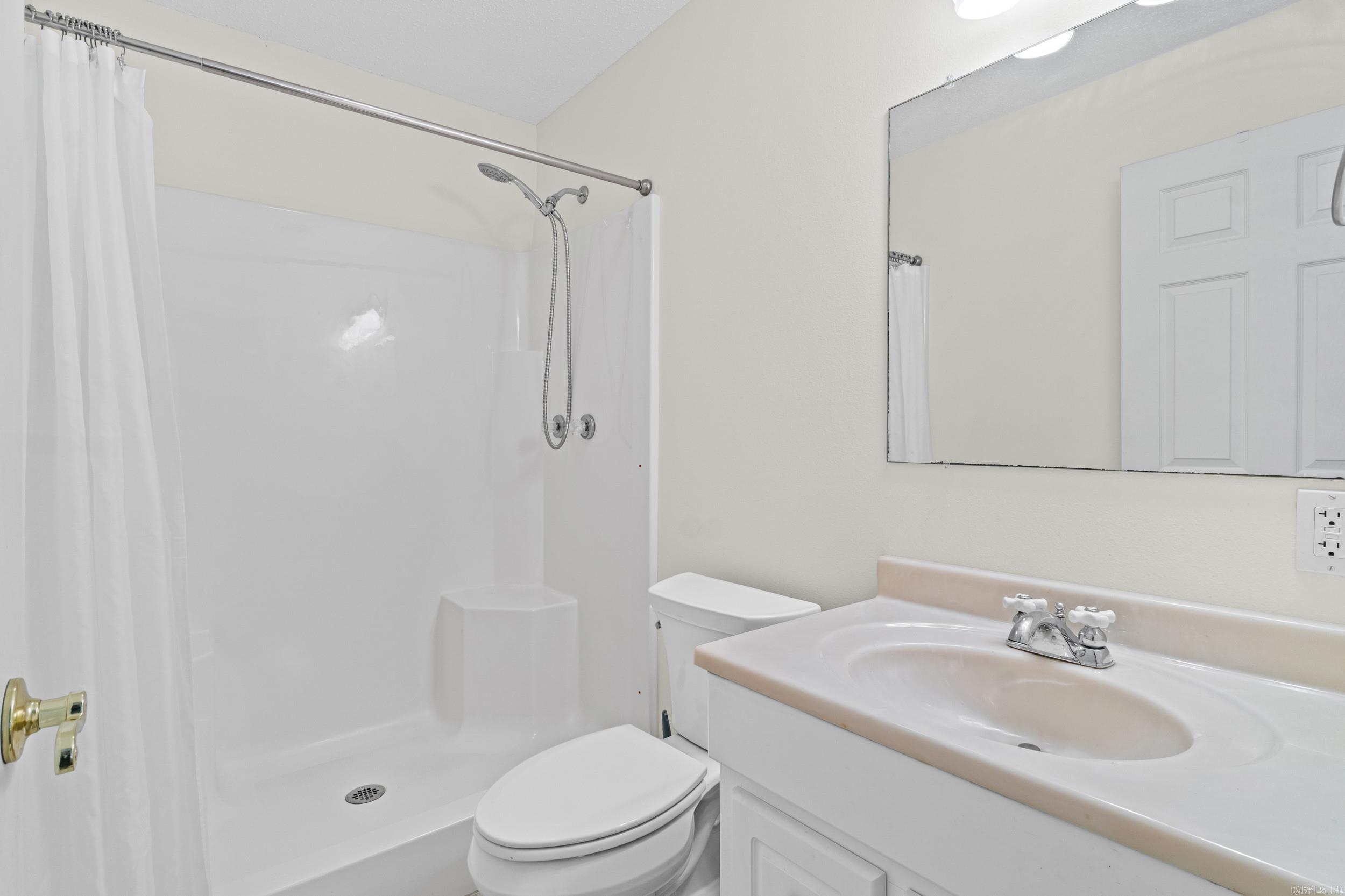 Hillcrest #2 - Residential