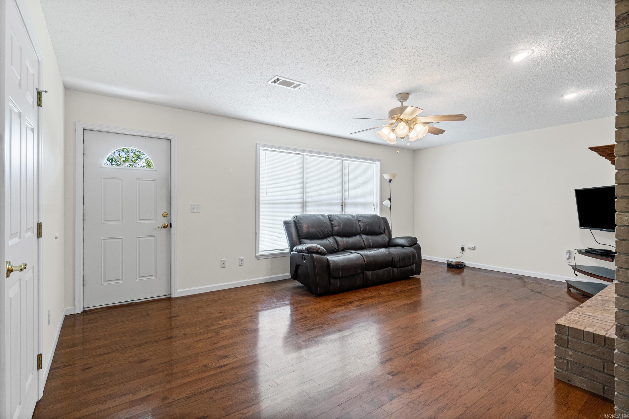 Hillcrest #2 - Residential