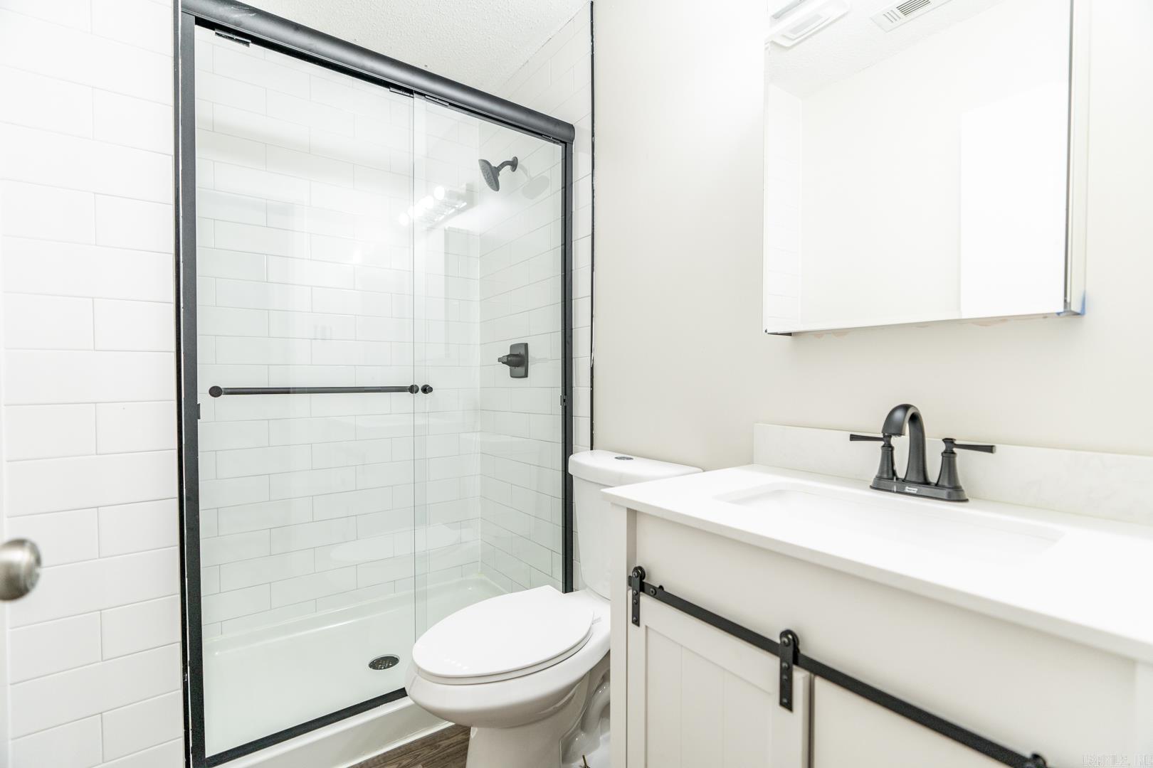 Diamondhead J - Residential