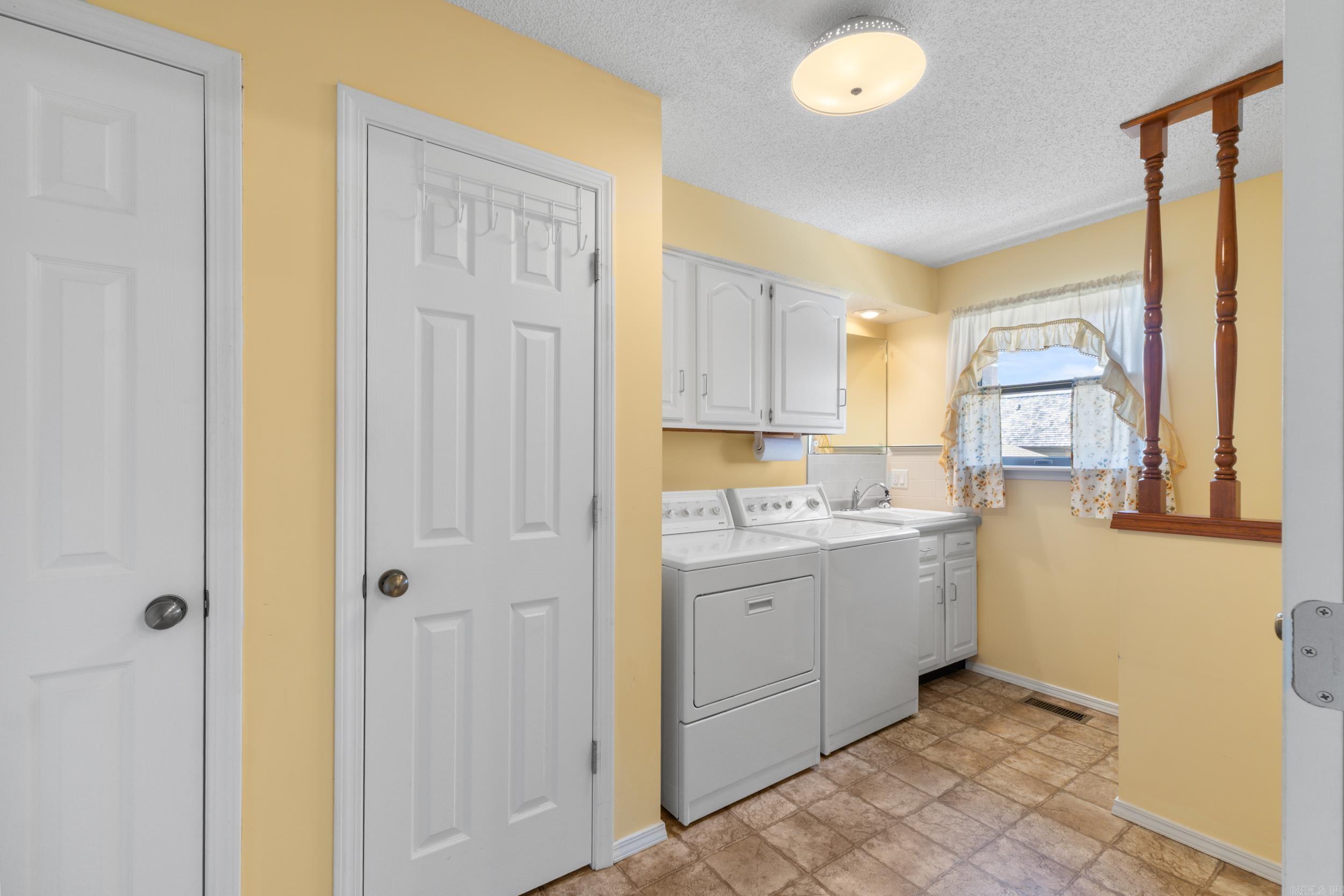 SOUTHERN MEADOWS ADD - Residential