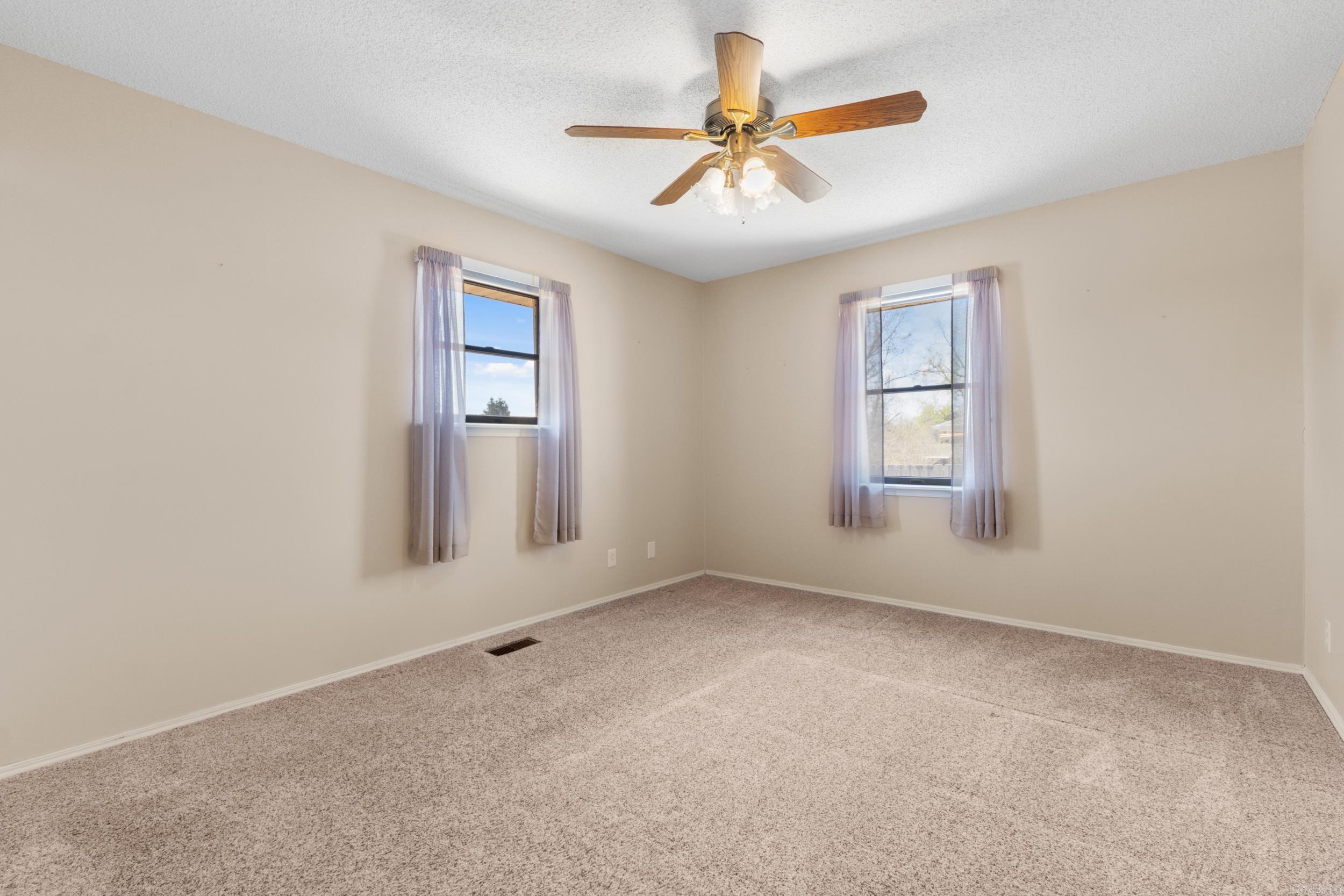 SOUTHERN MEADOWS ADD - Residential