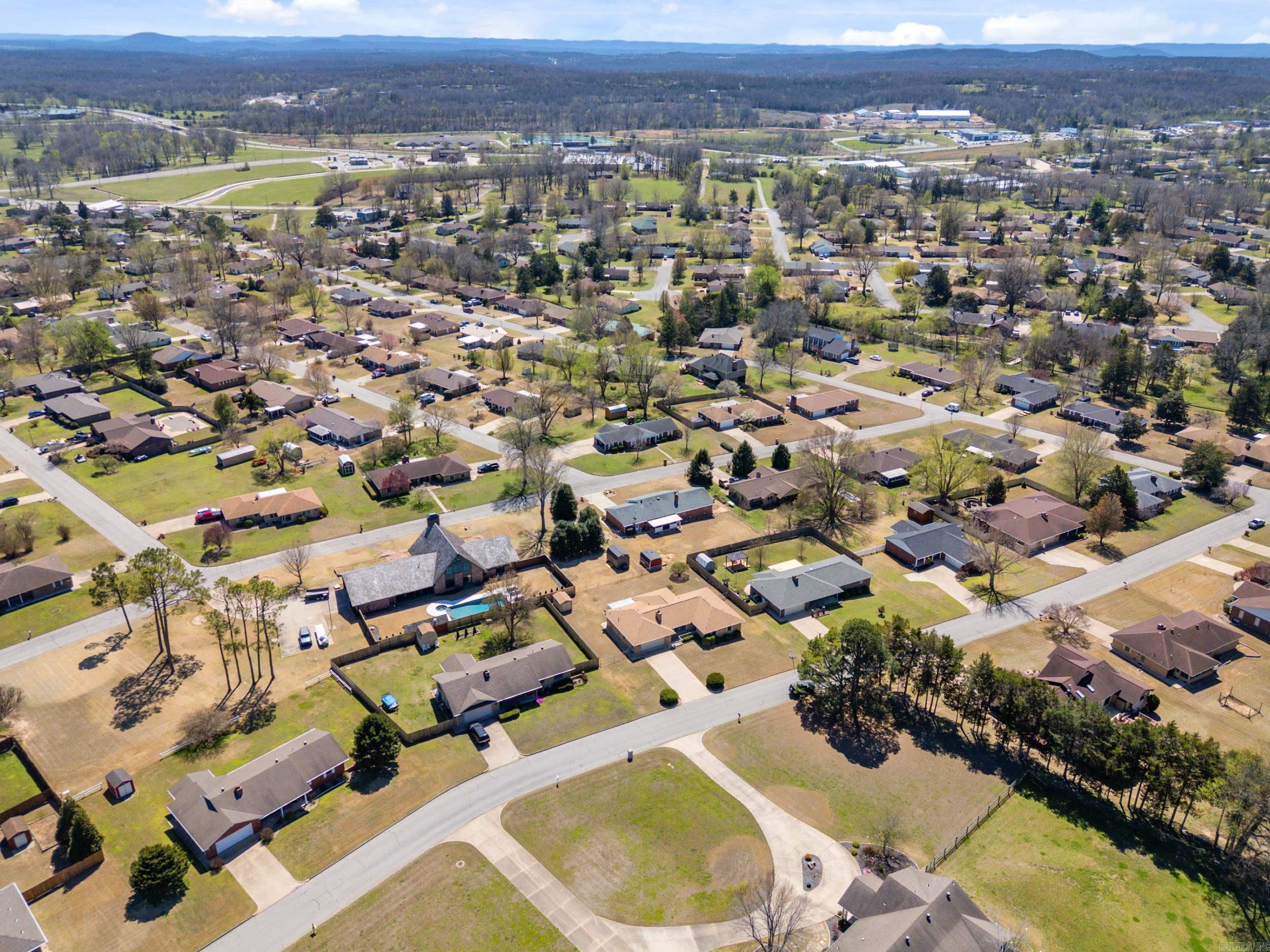 SOUTHERN MEADOWS ADD - Residential