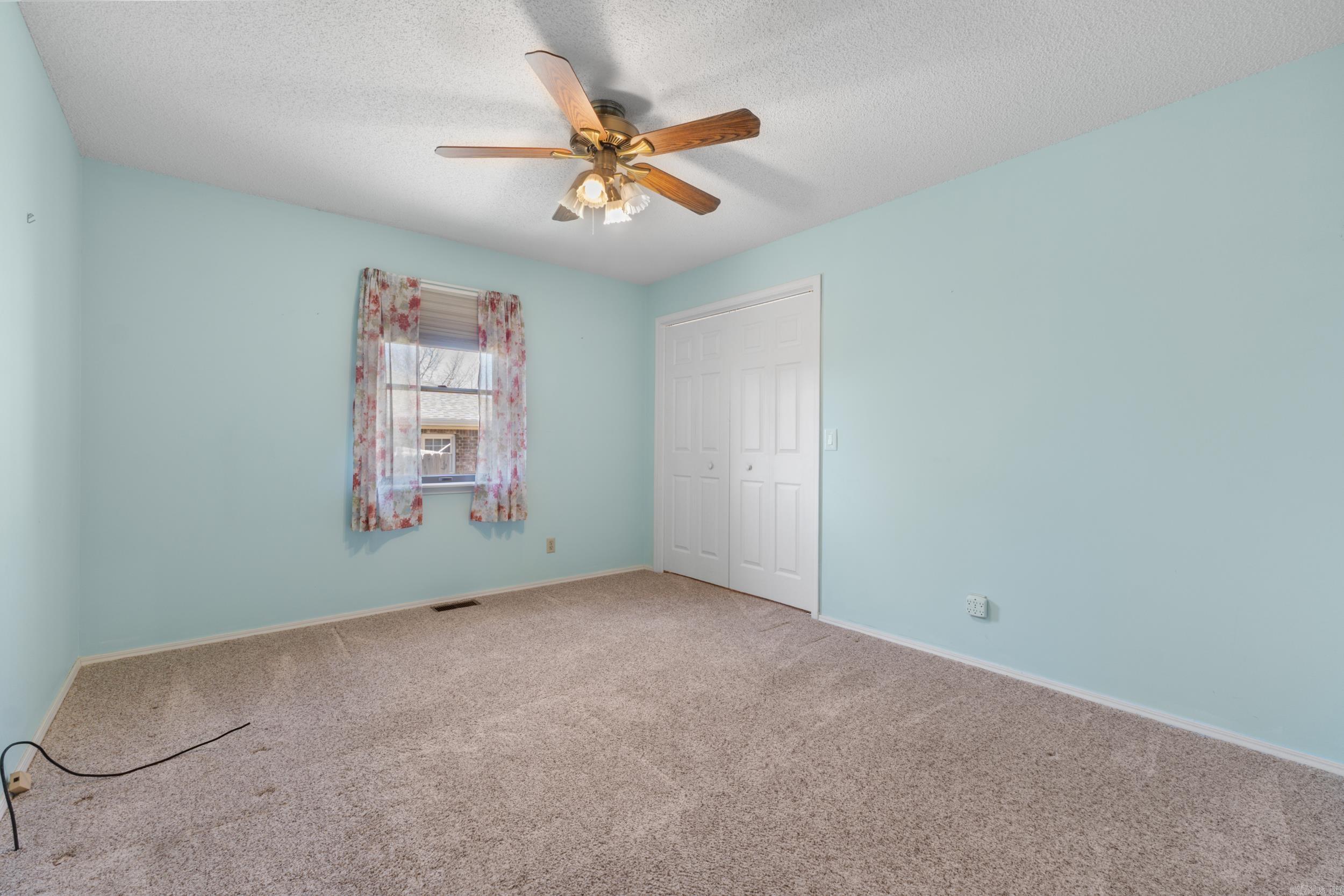 SOUTHERN MEADOWS ADD - Residential