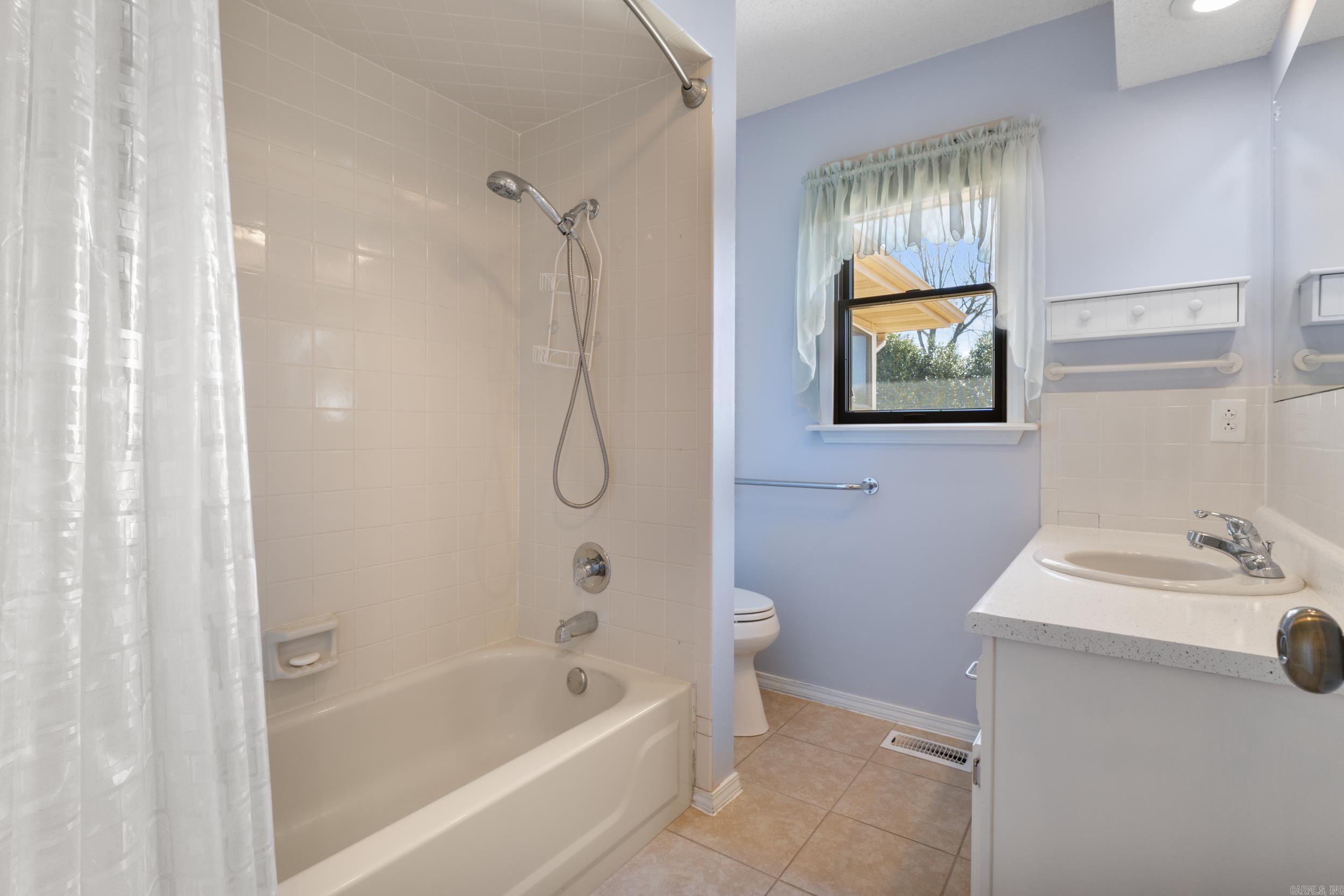 SOUTHERN MEADOWS ADD - Residential