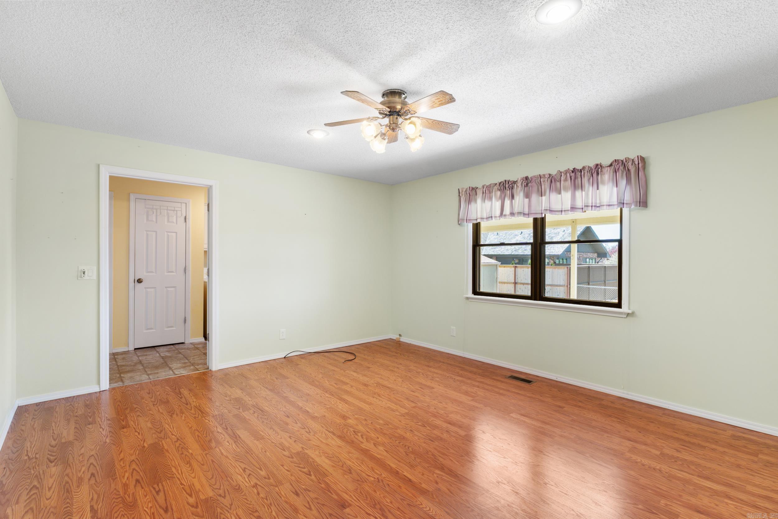 SOUTHERN MEADOWS ADD - Residential