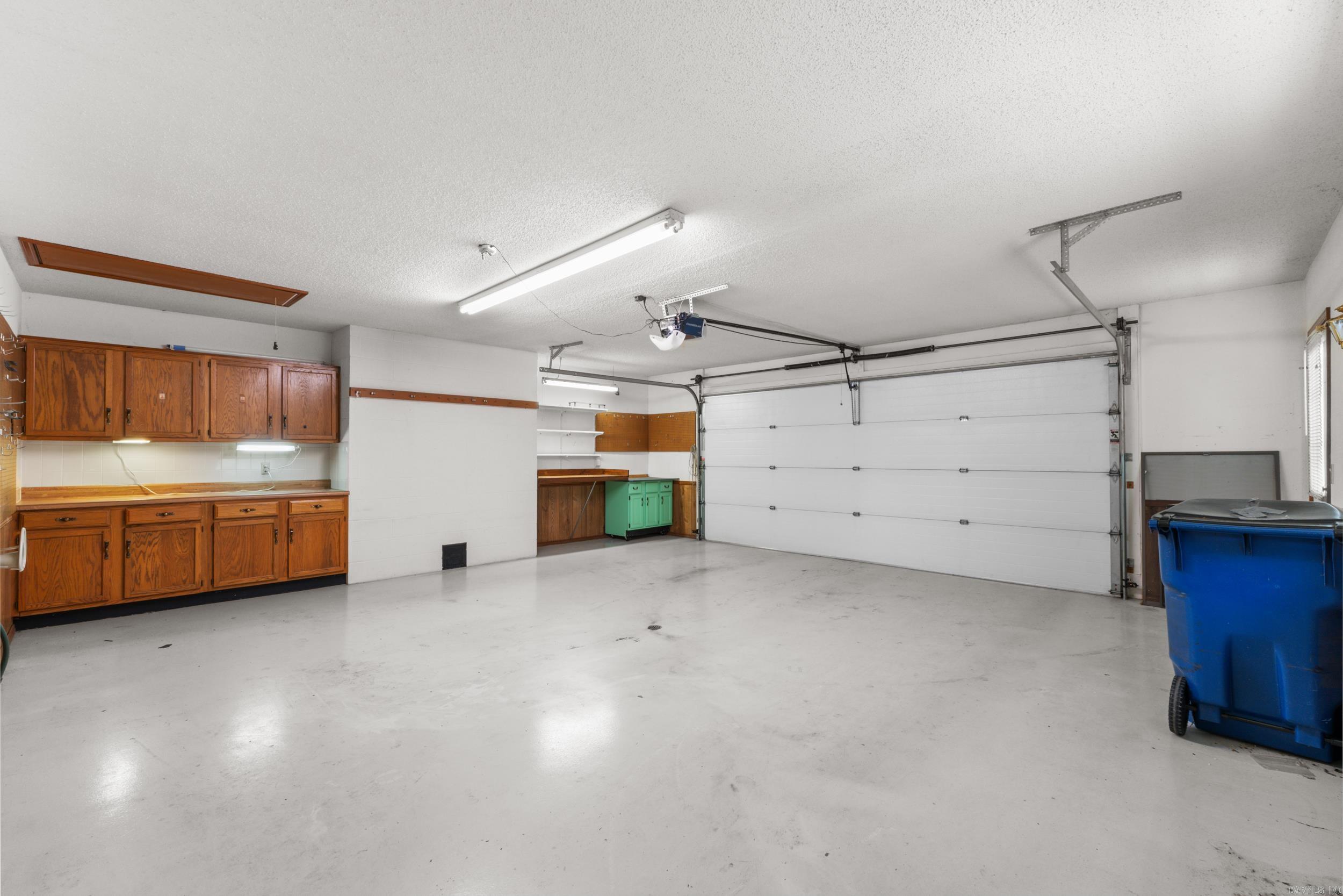 SOUTHERN MEADOWS ADD - Residential