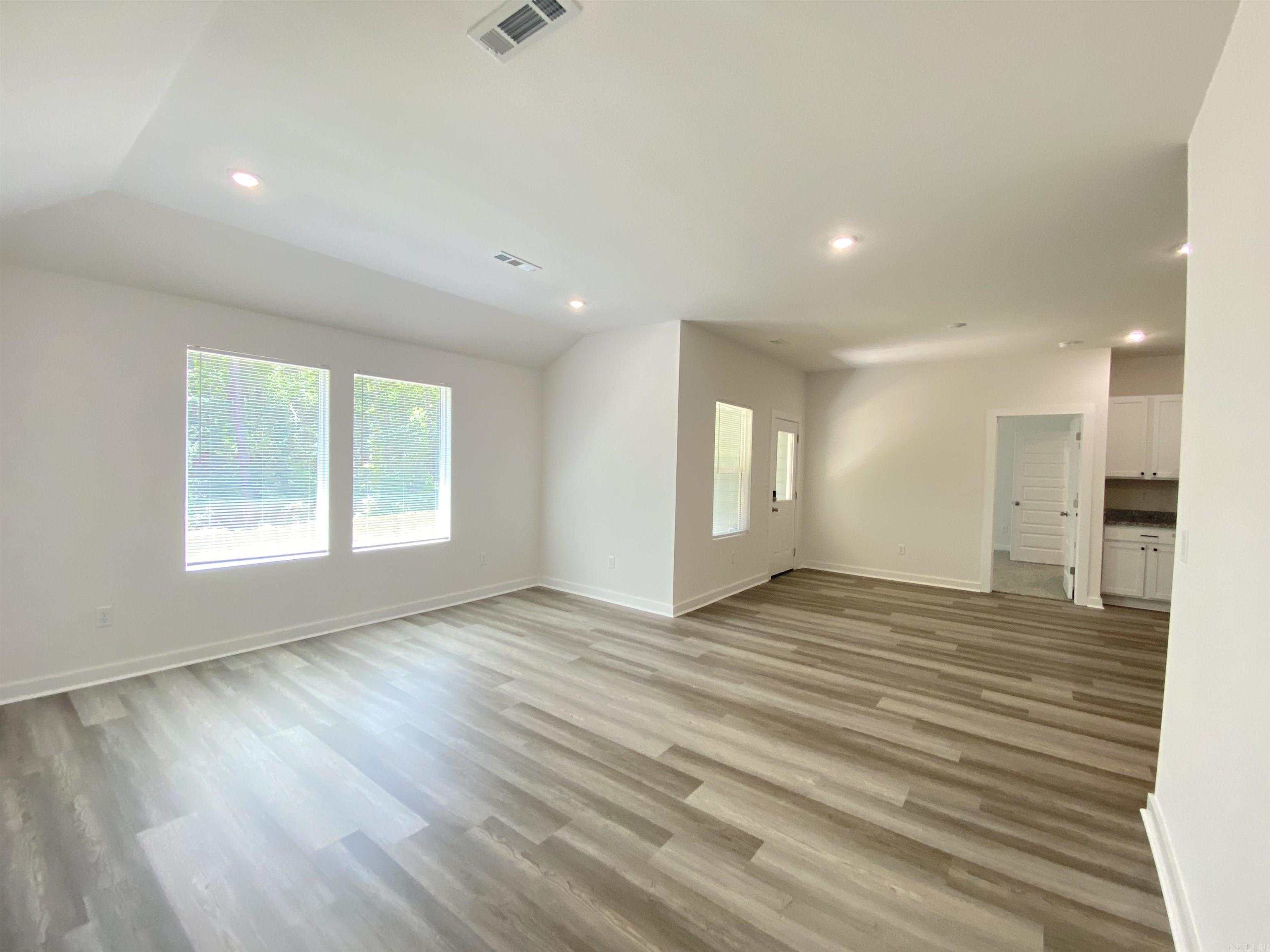 SHILOH GROVE PHASE I - Residential