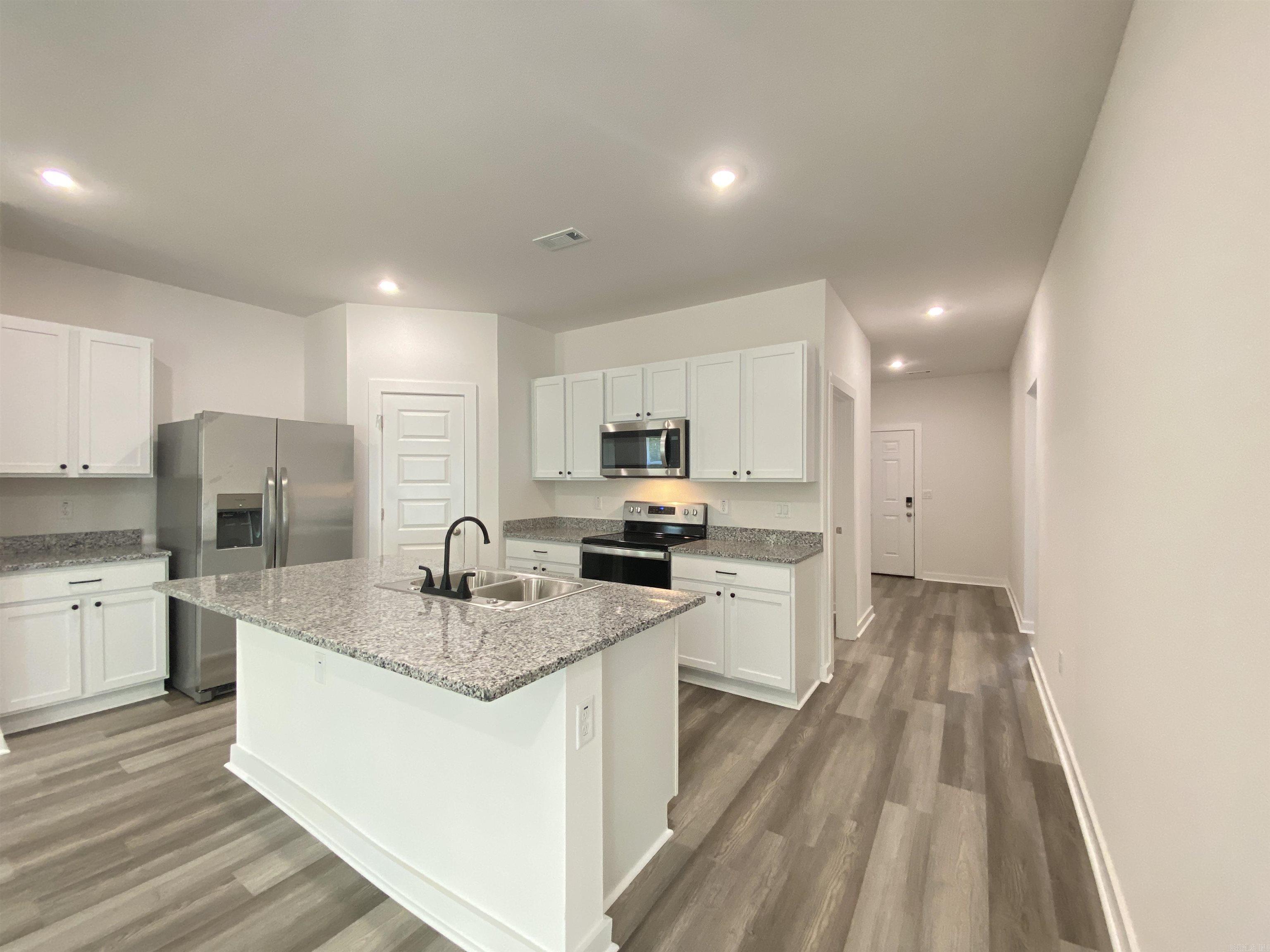 SHILOH GROVE PHASE I - Residential