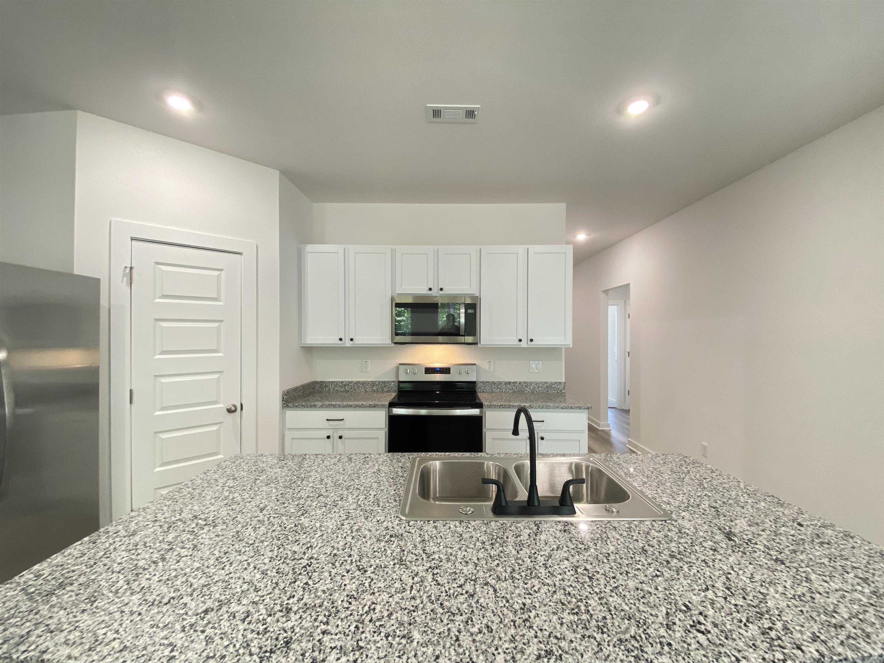 SHILOH GROVE PHASE I - Residential