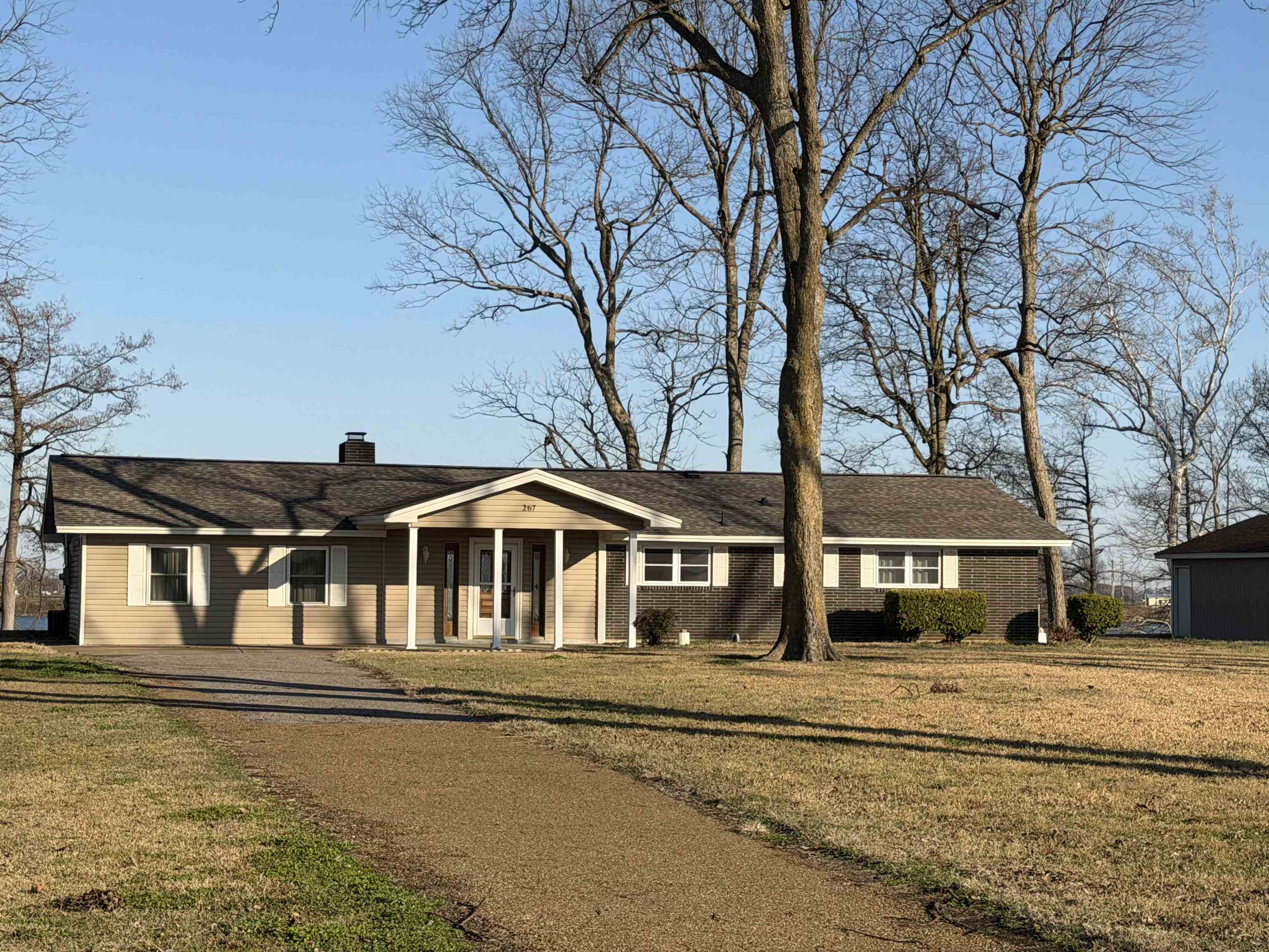 REPLAT OF ISLAND ACRES ADDN - Residential