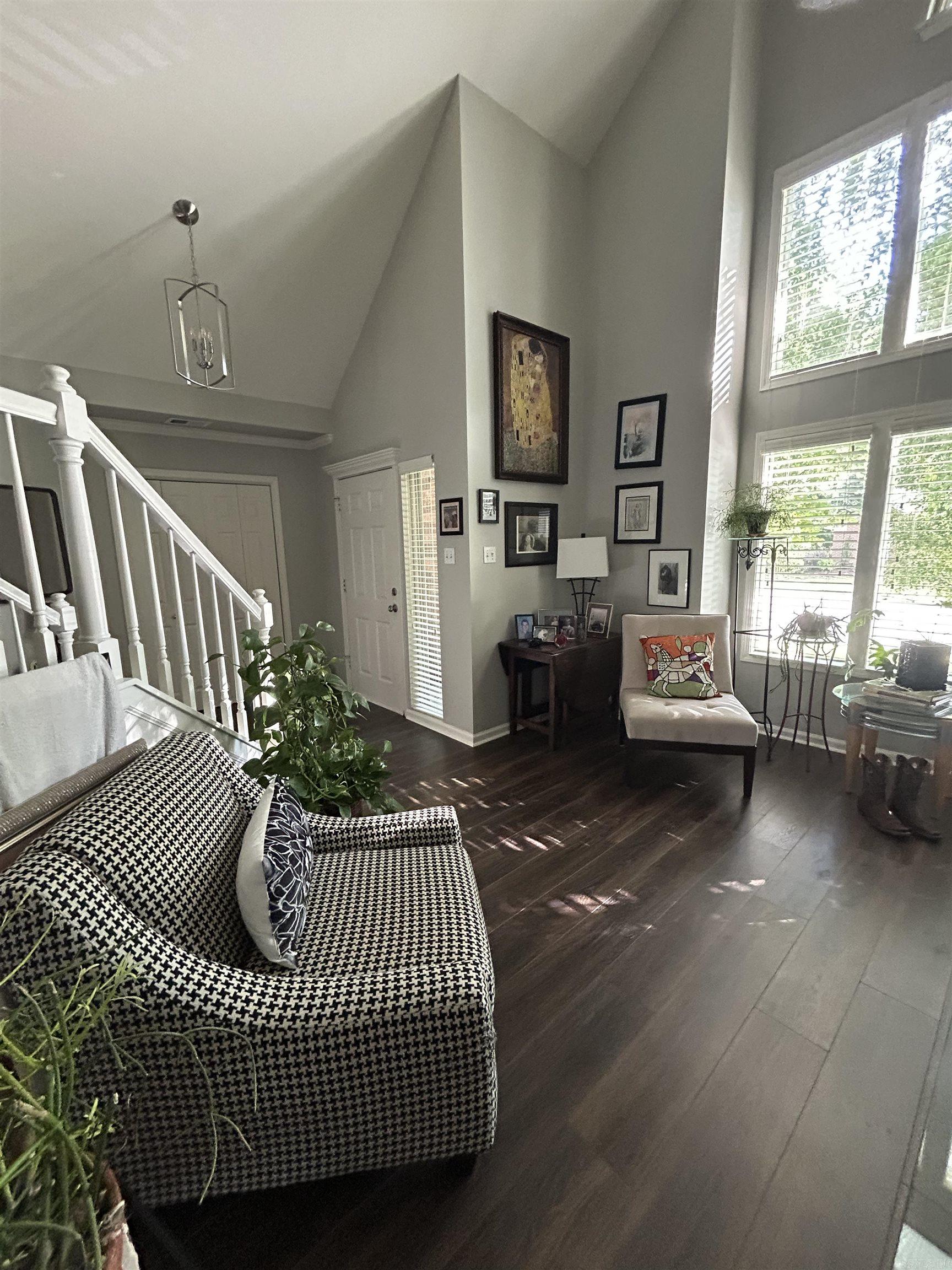 CHERRY CREEK ADDN - Residential