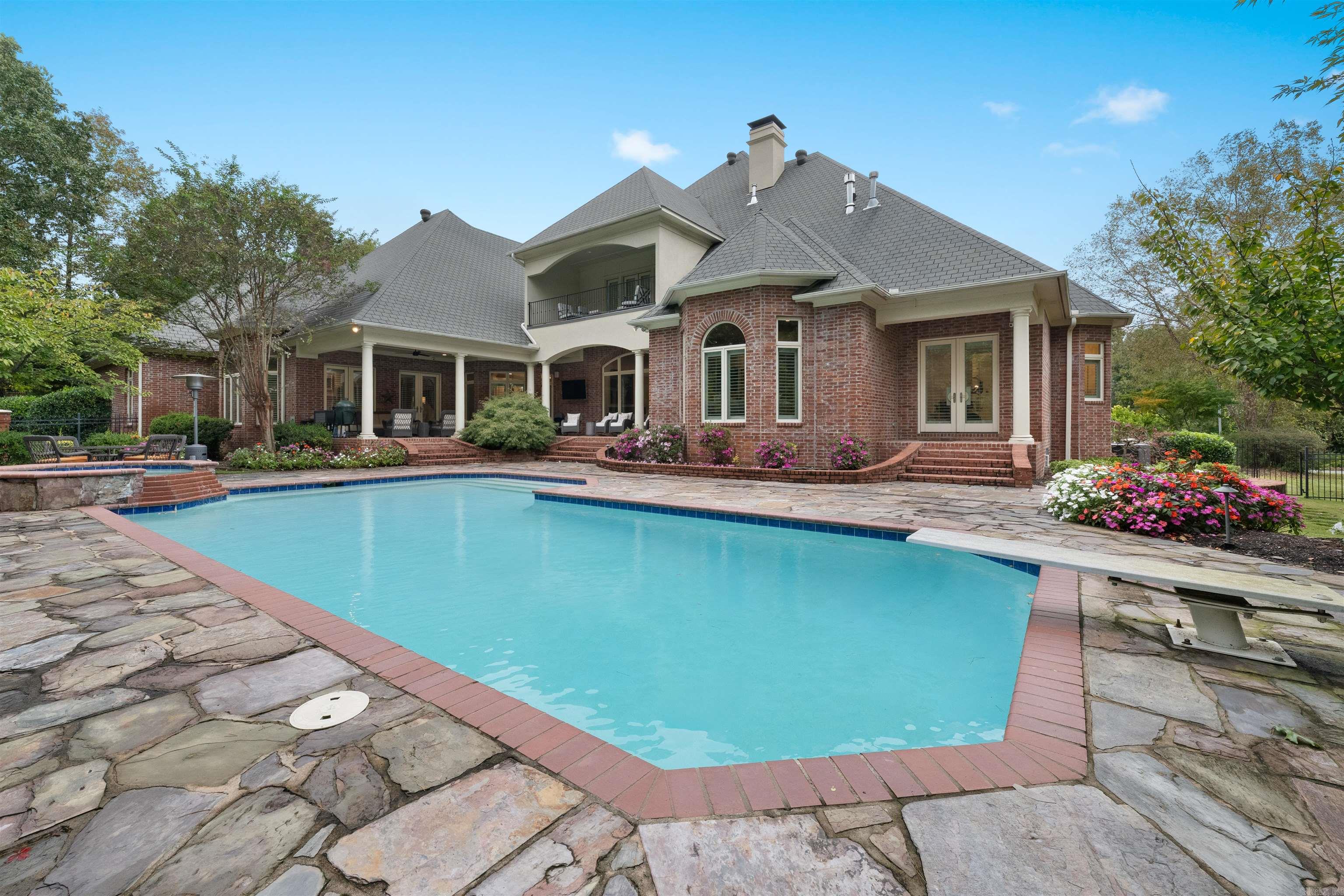 CHENAL VALLEY SOLOGNE CIRCLE - Residential