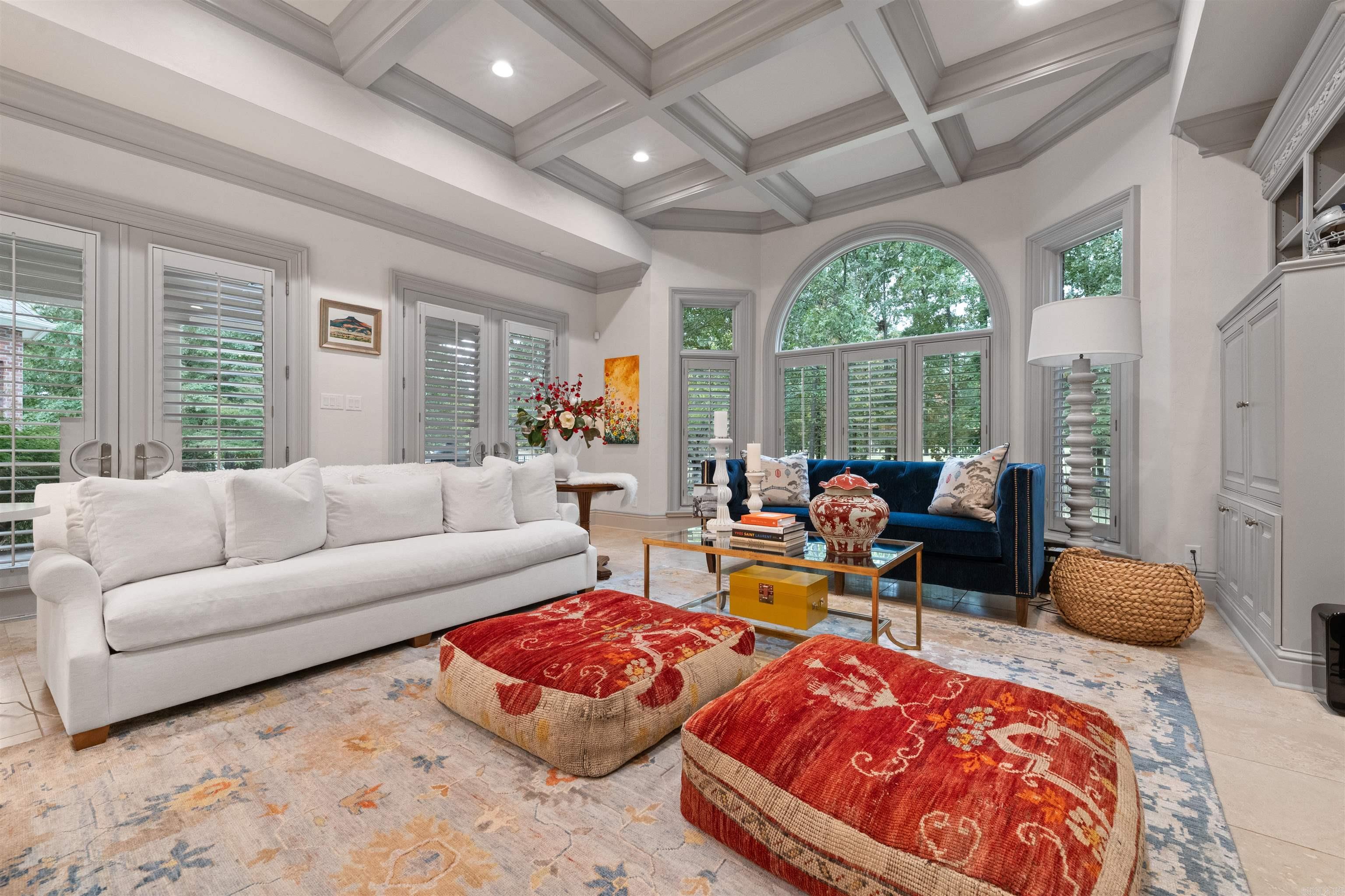 CHENAL VALLEY SOLOGNE CIRCLE - Residential