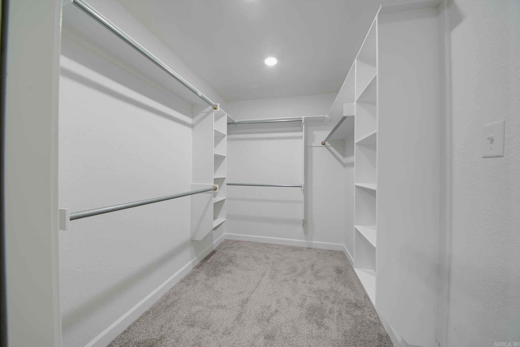 AUTUMN BROOKE - Residential