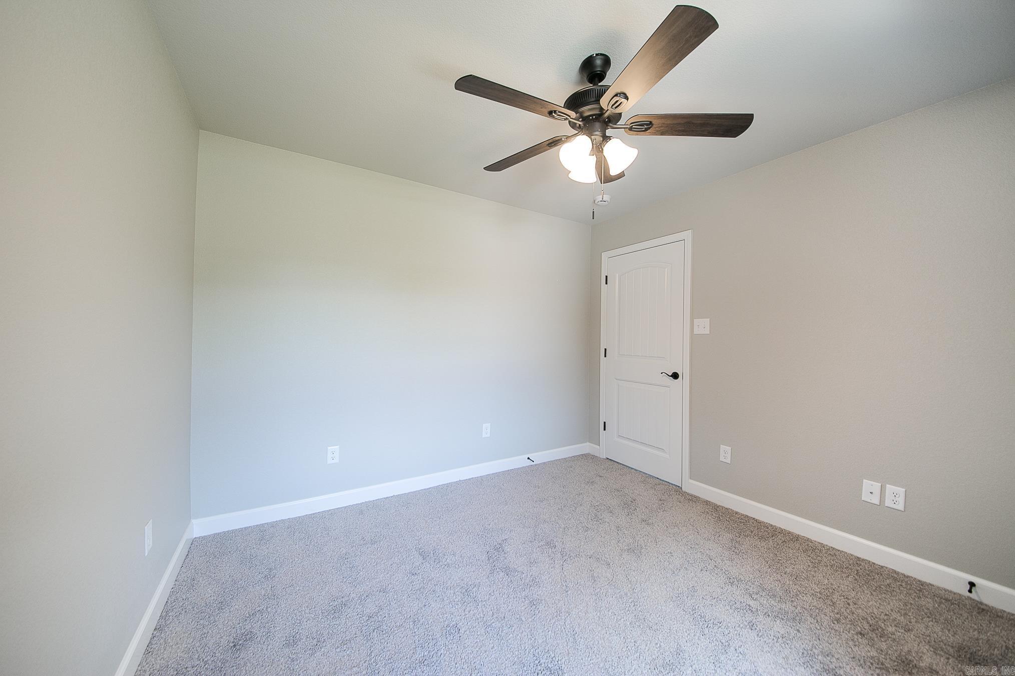 AUTUMN BROOKE - Residential