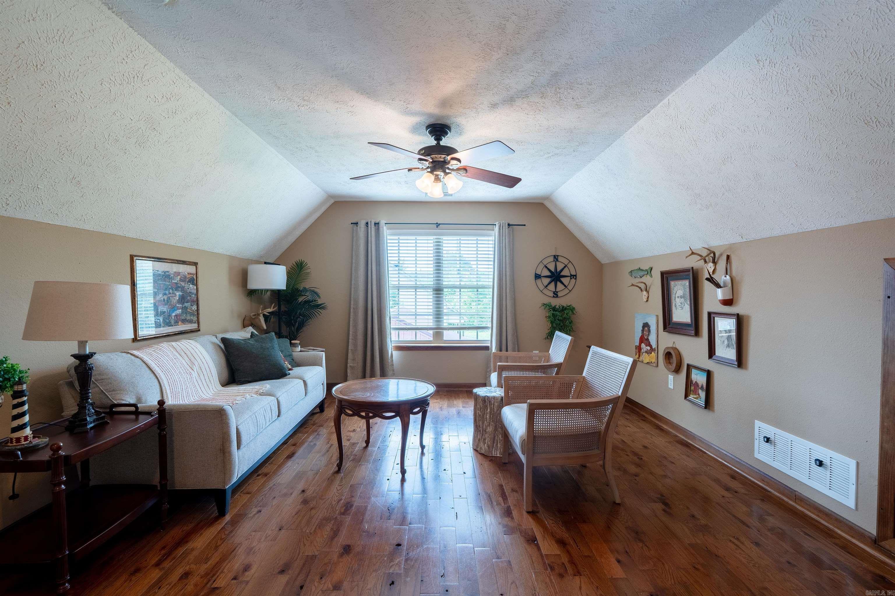 OXBOW LANDING - Residential