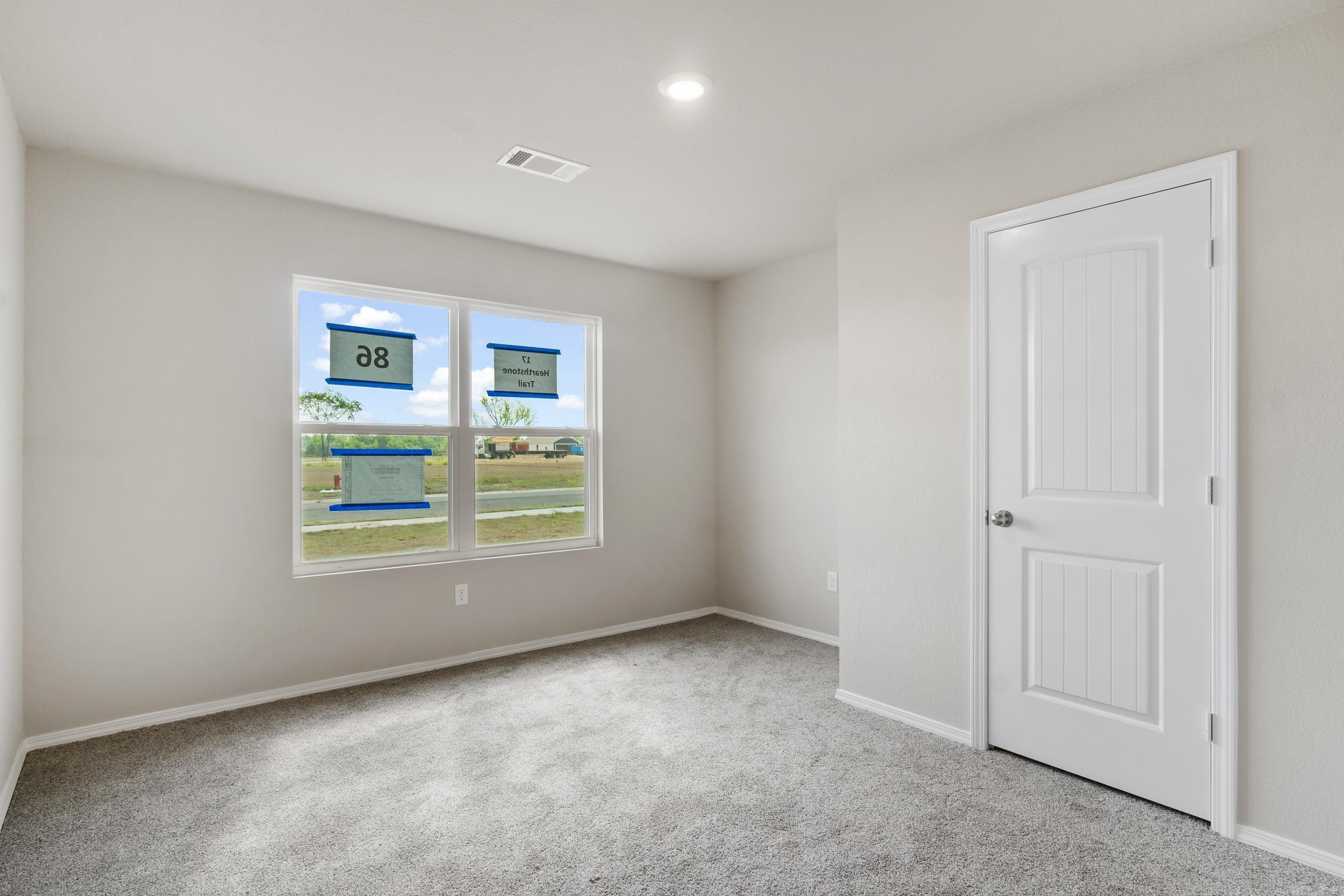 HILL FARM - Residential