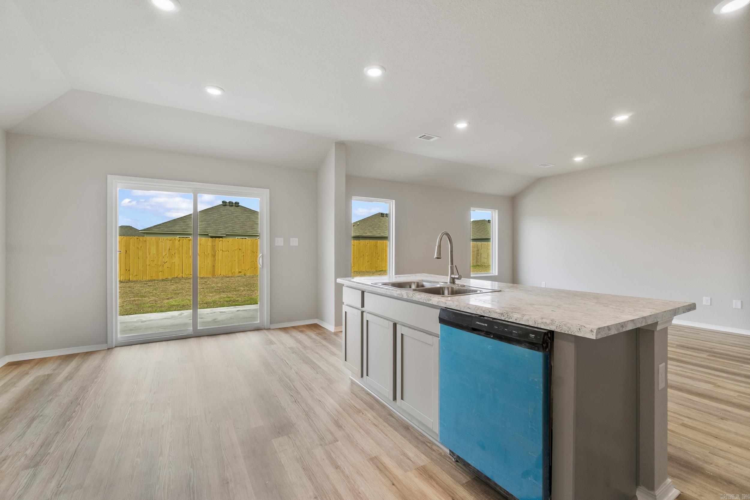 HILL FARM - Residential