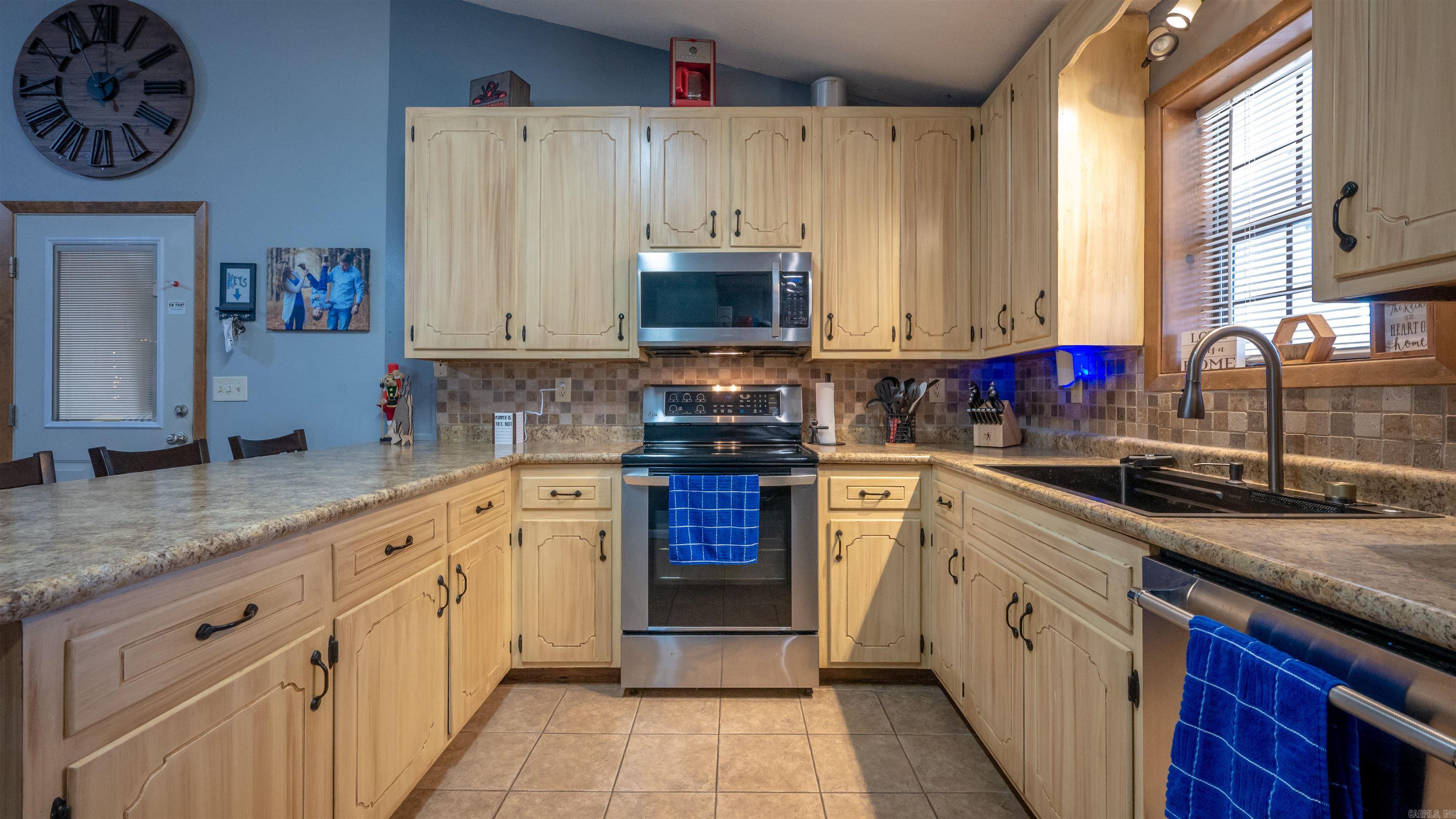 CLEARVIEW FIFTH SUB - Residential