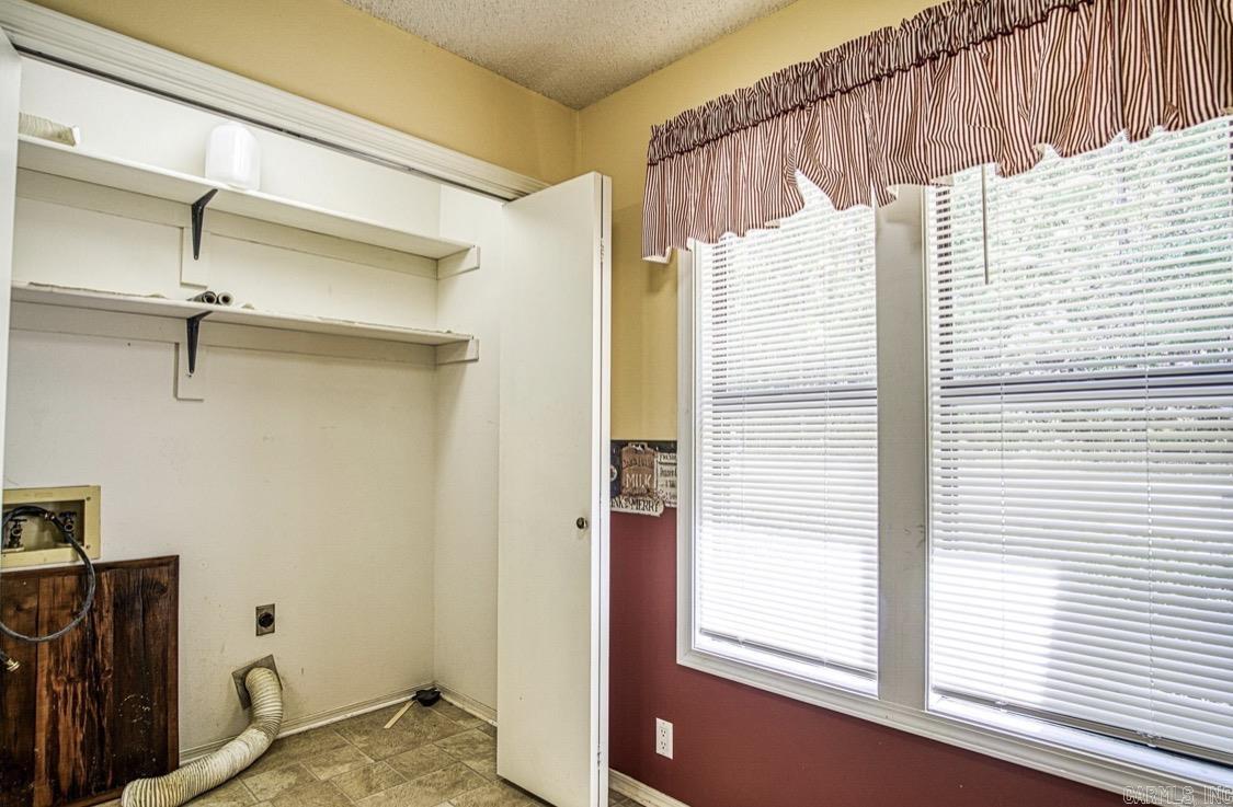 La Coruna Courts #3 - Residential